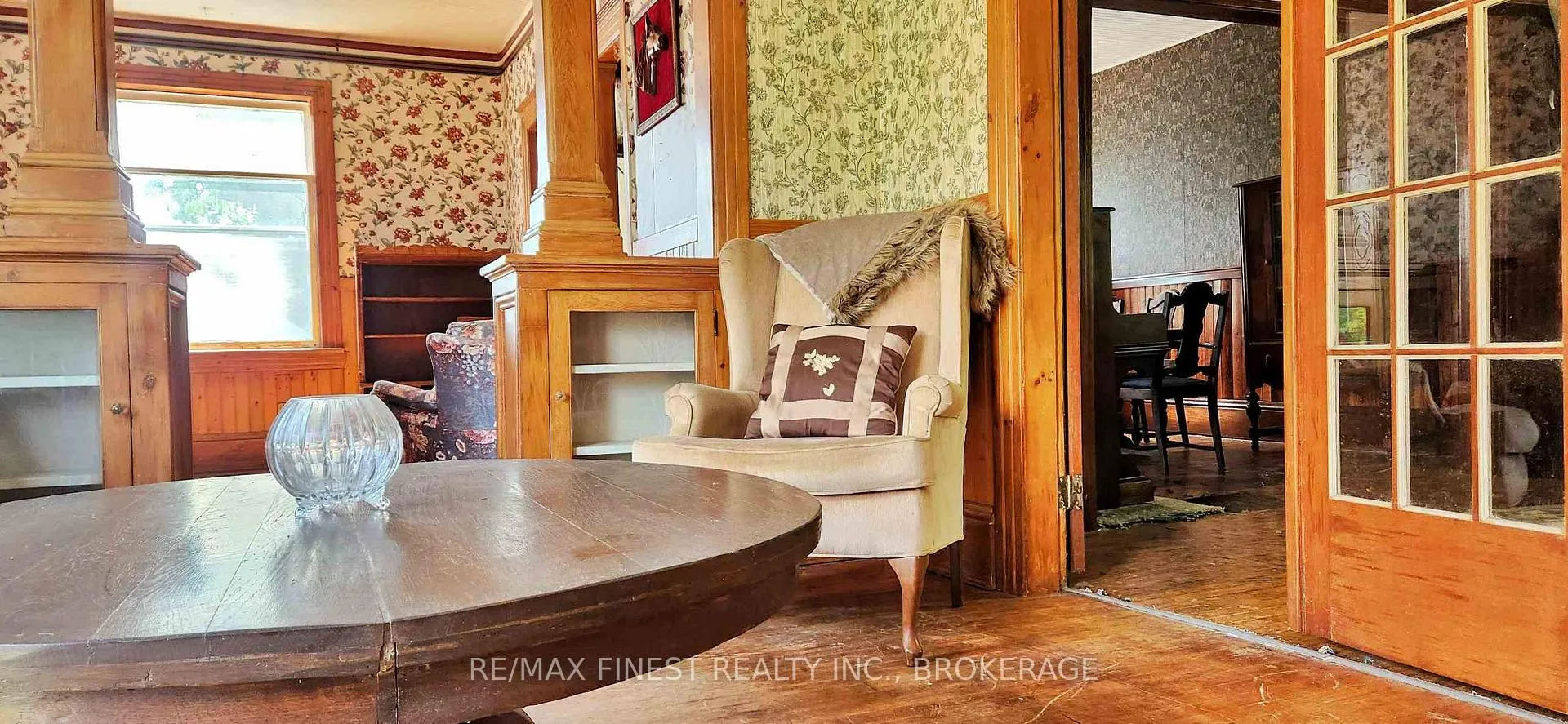 Photo 6 of 1033 Bridge Street, Frontenac, Frontenac Centre — HOMEH