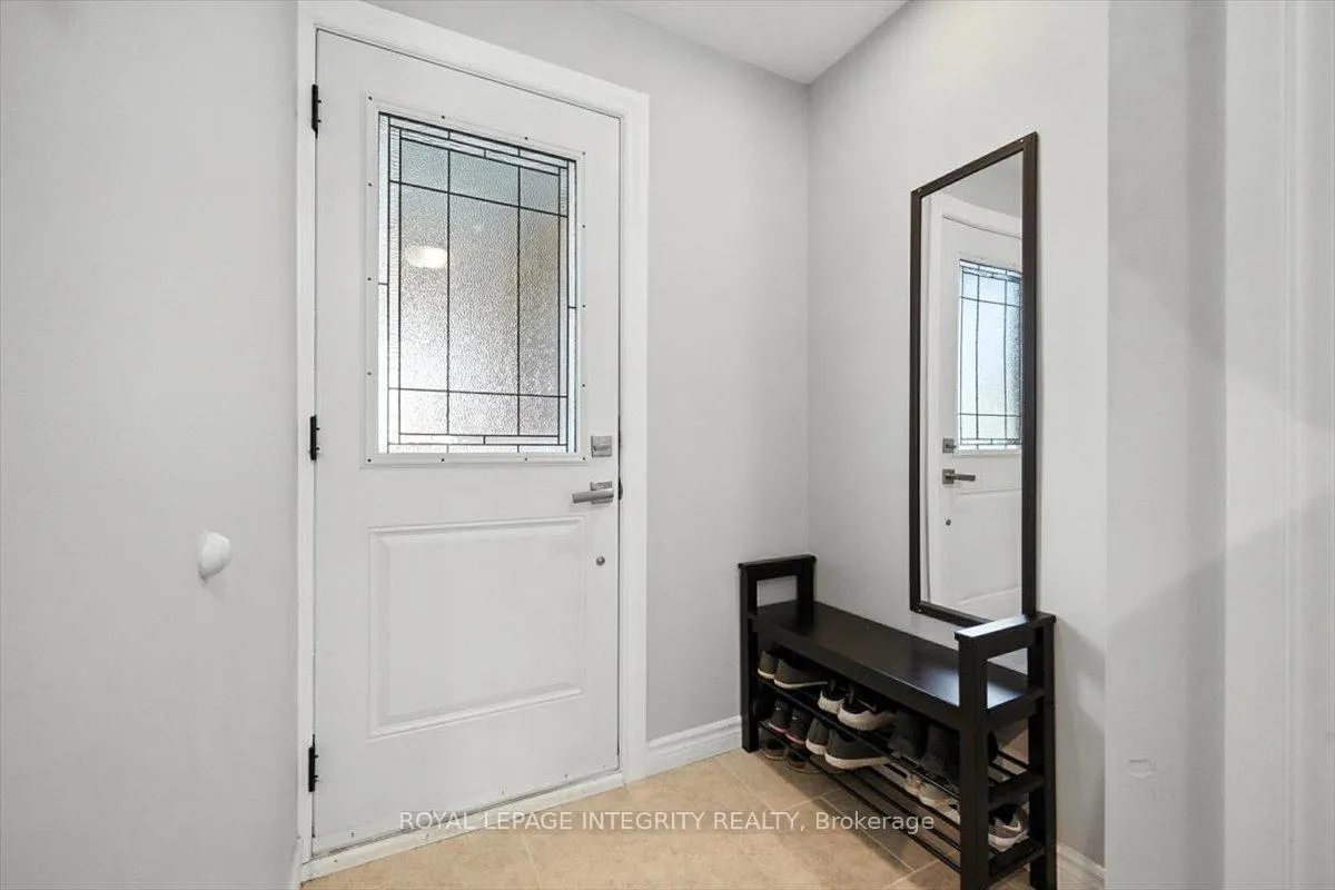 Photo 4 of 1097 Moselle Crescent, Ottawa, Convent Glen — HOMEH