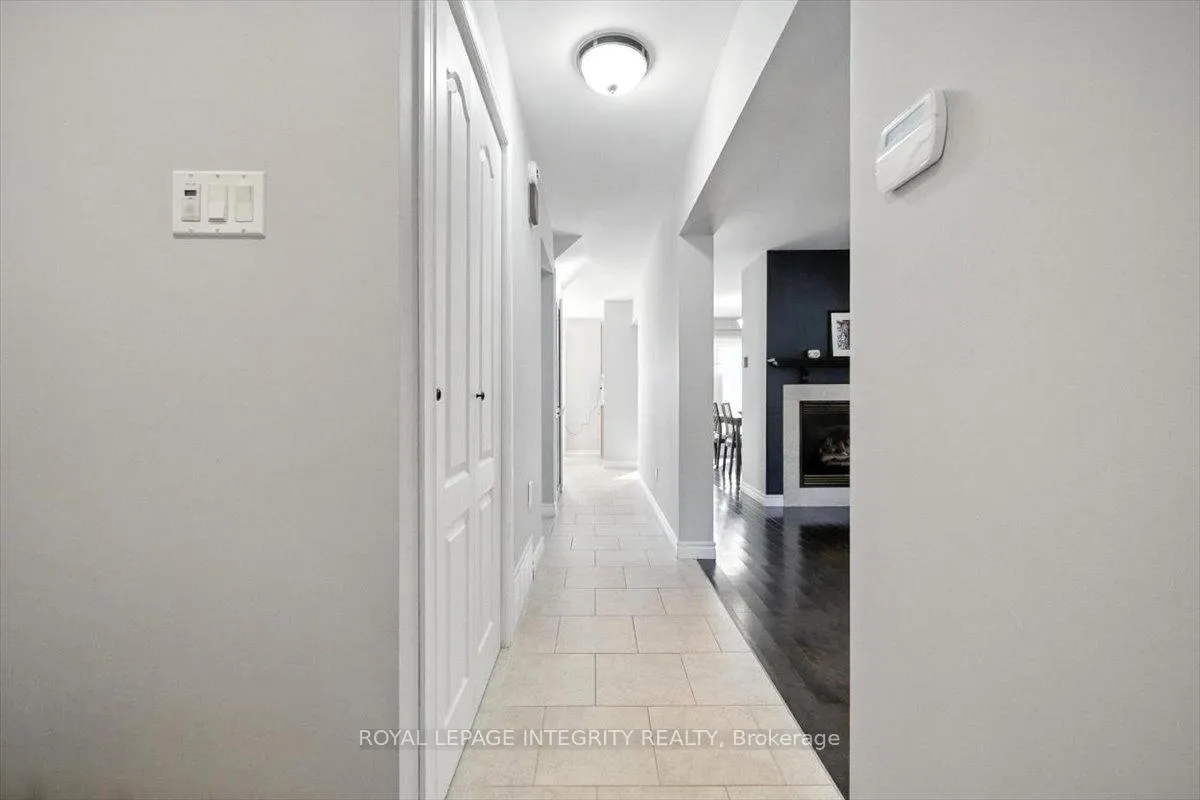 Photo 5 of 1097 Moselle Crescent, Ottawa, Convent Glen — HOMEH
