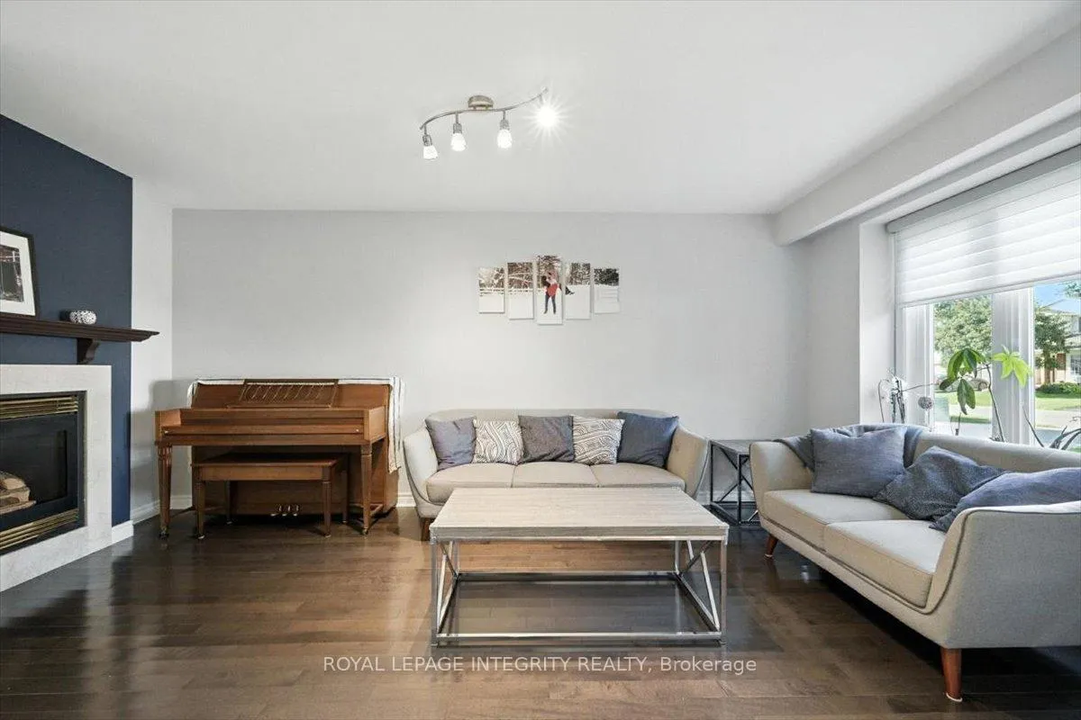 Photo 6 of 1097 Moselle Crescent, Ottawa, Convent Glen — HOMEH