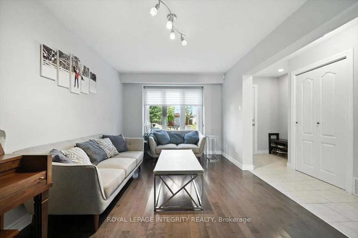 Photo 7 of 1097 Moselle Crescent, Ottawa, Convent Glen — HOMEH