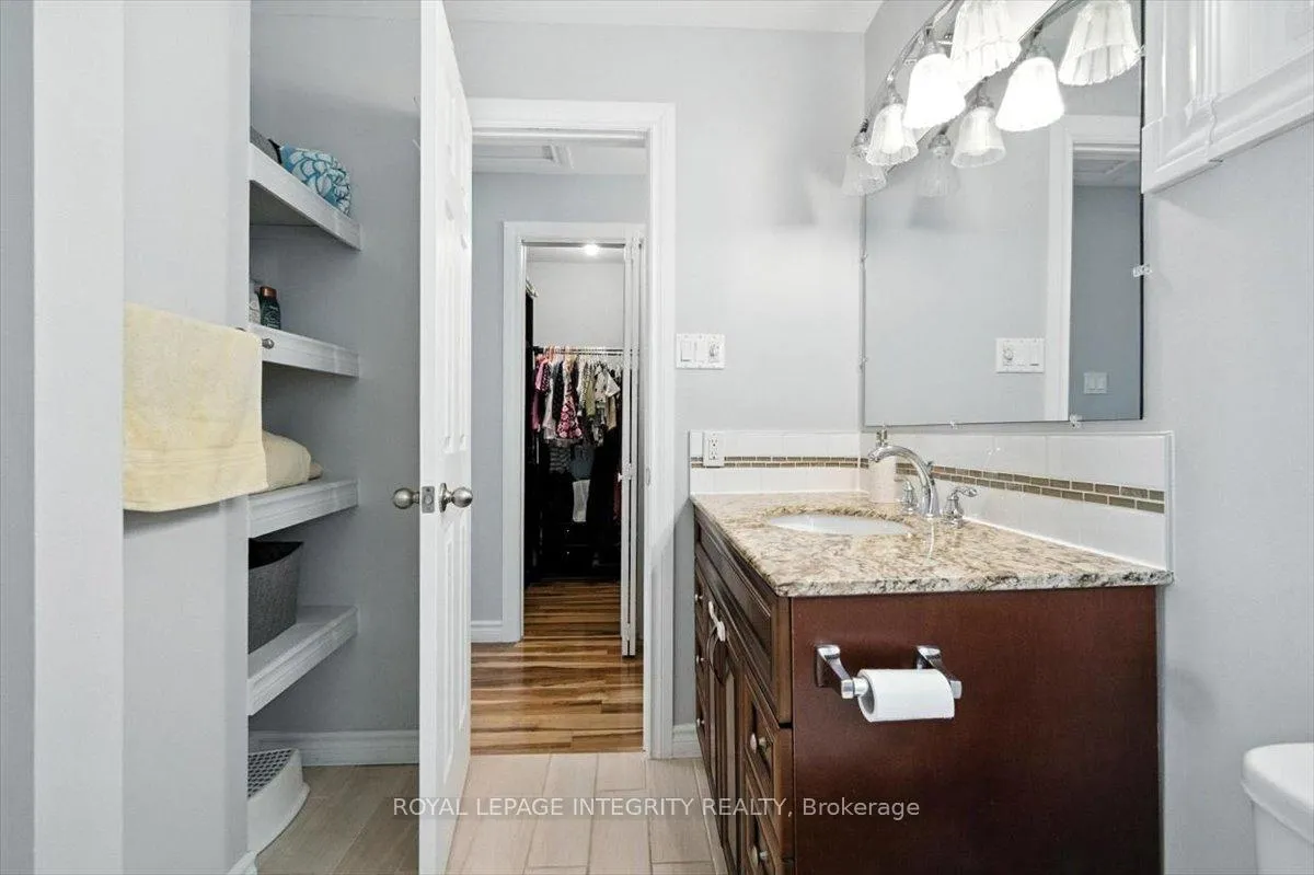 Photo 22 of 1097 Moselle Crescent, Ottawa, Convent Glen — HOMEH