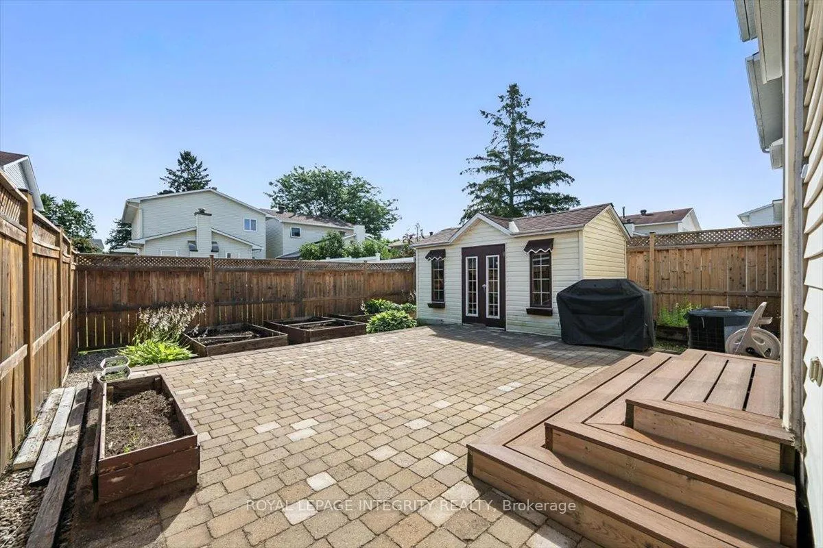 Photo 36 of 1097 Moselle Crescent, Ottawa, Convent Glen — HOMEH