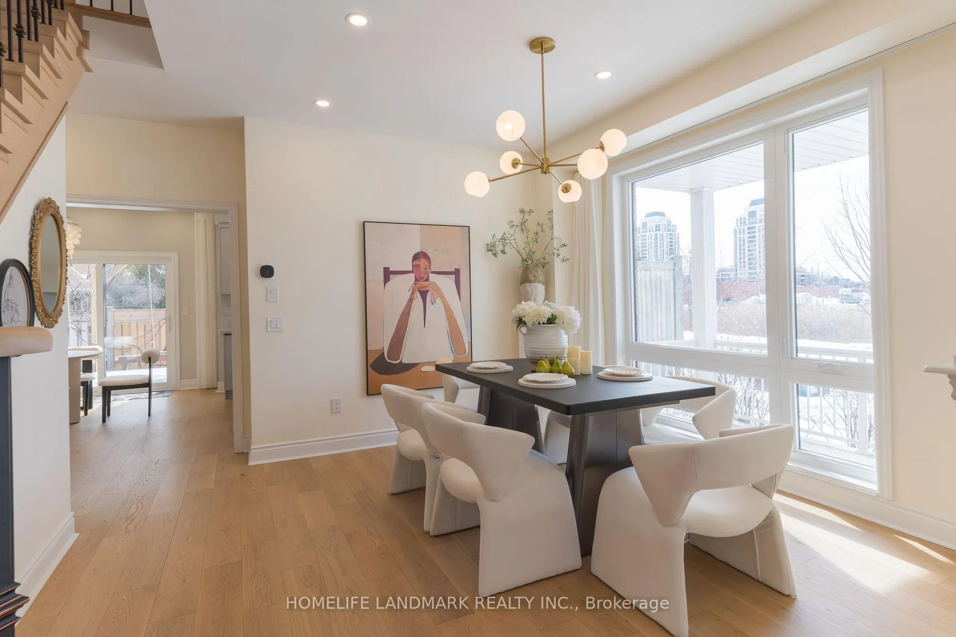Photo 9 of 63 Sunburst Crescent, Markham, Greensborough — HOMEH