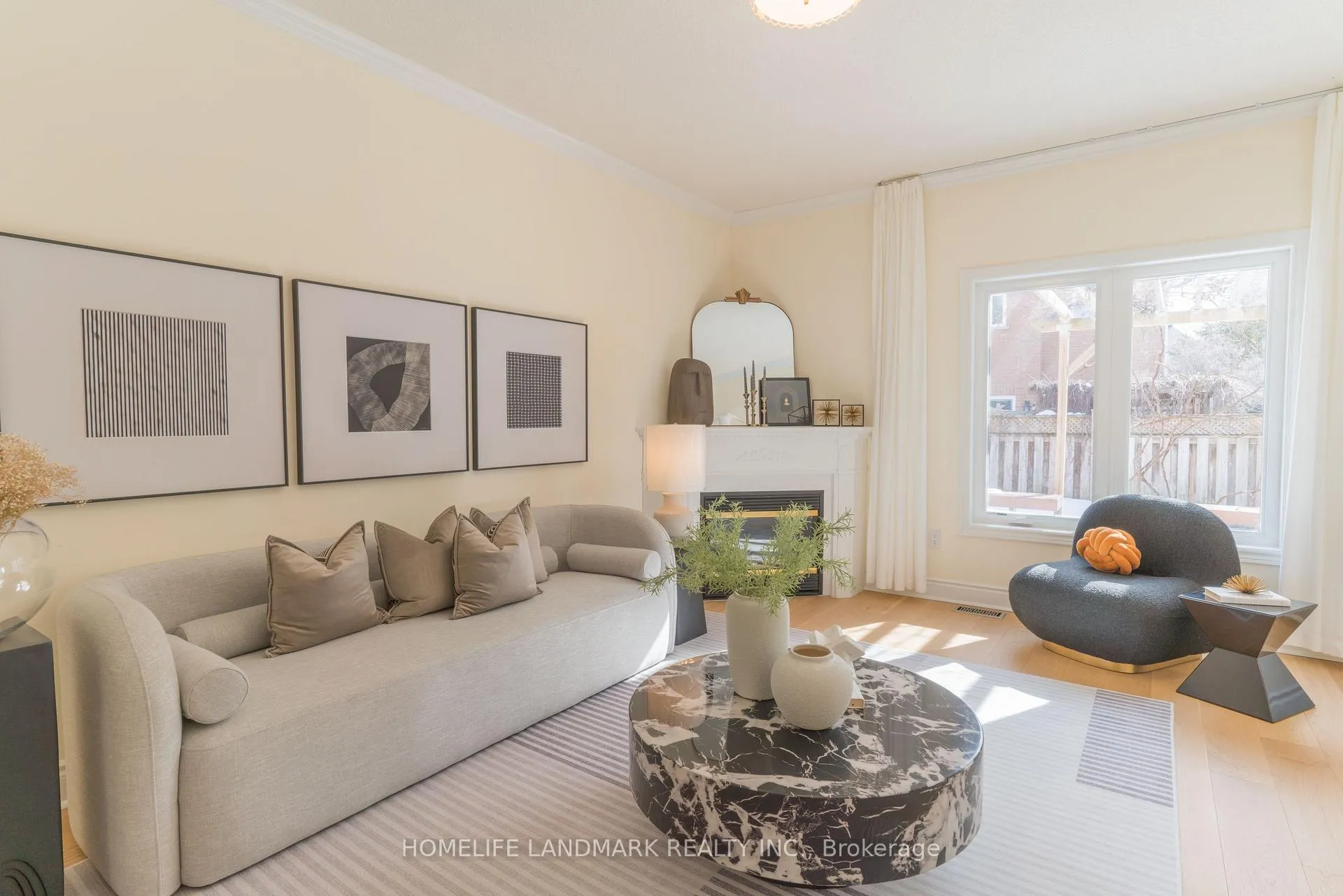 Photo 16 of 63 Sunburst Crescent, Markham, Greensborough — HOMEH