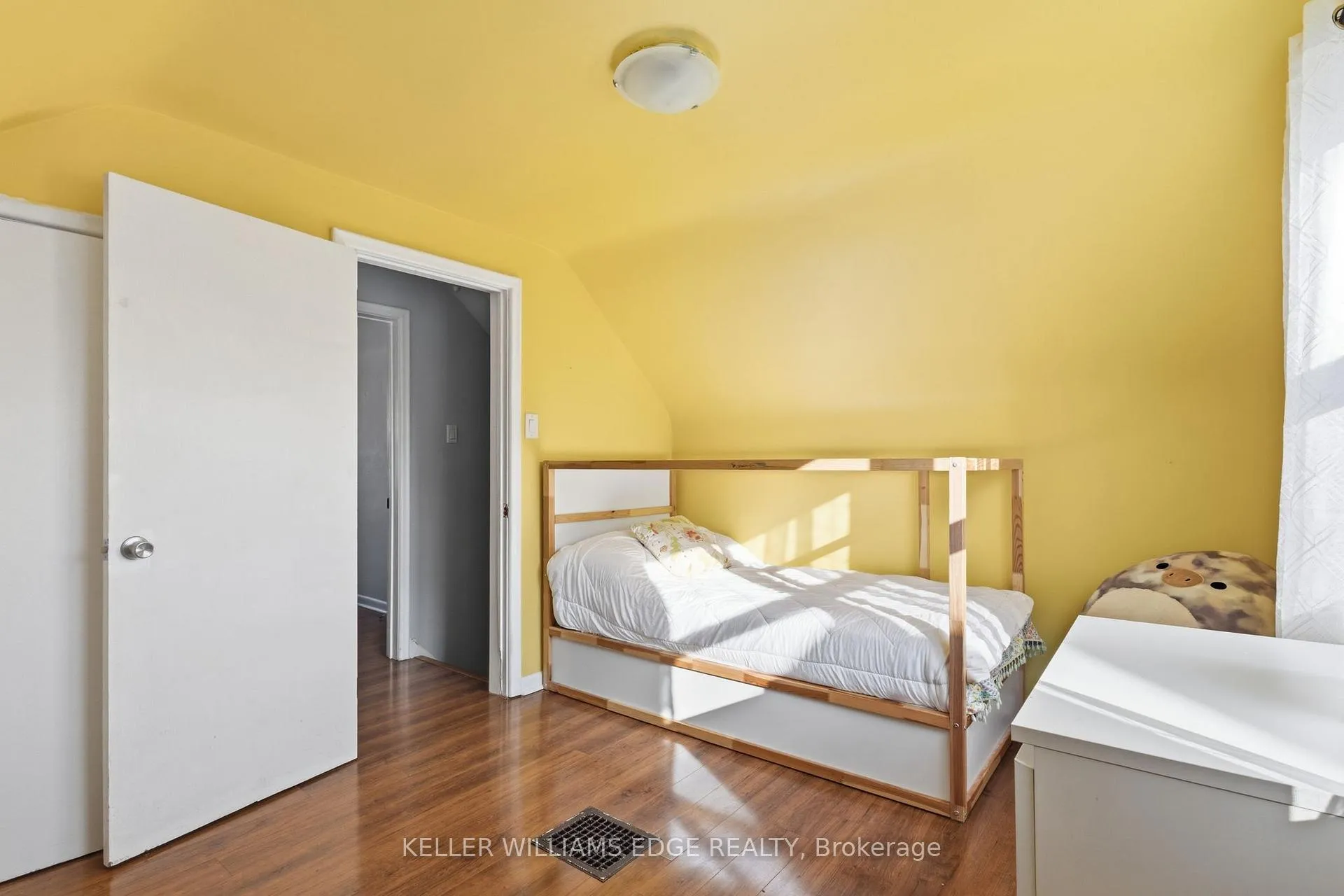 Photo 19 of 36 Blair Avenue, Hamilton, McQuesten — HOMEH