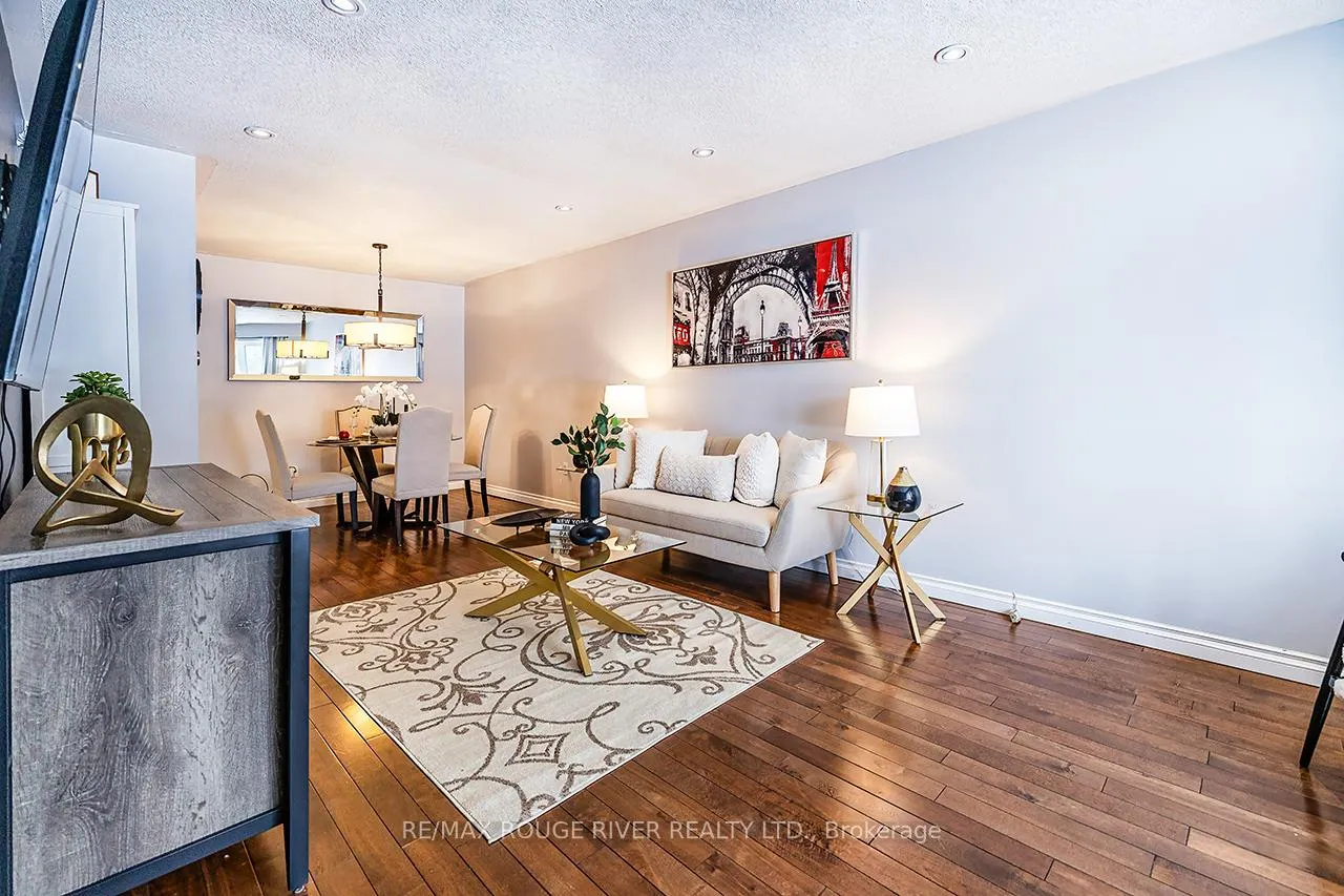 Photo 10 of 381 Fleetwood Drive, Oshawa, Eastdale — HOMEH
