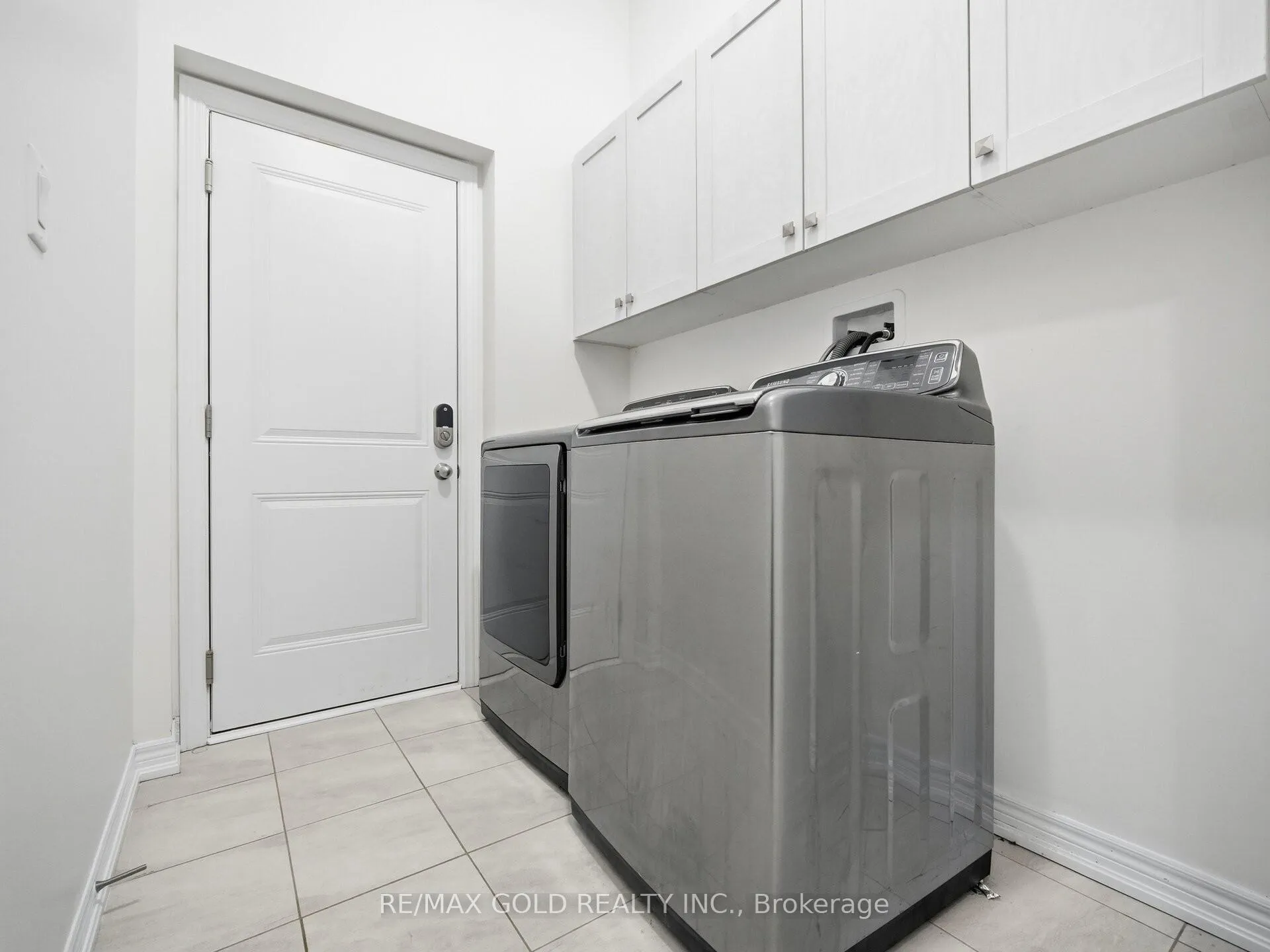 Photo 21 of 20 Skyridge Drive, Brampton, Bram East — HOMEH