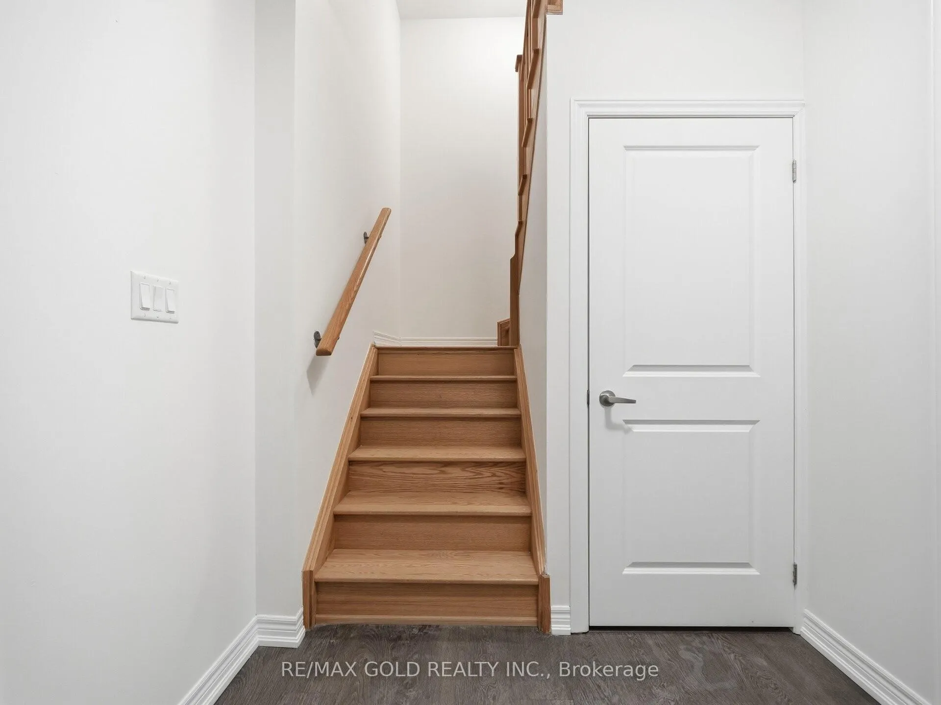 Photo 22 of 20 Skyridge Drive, Brampton, Bram East — HOMEH