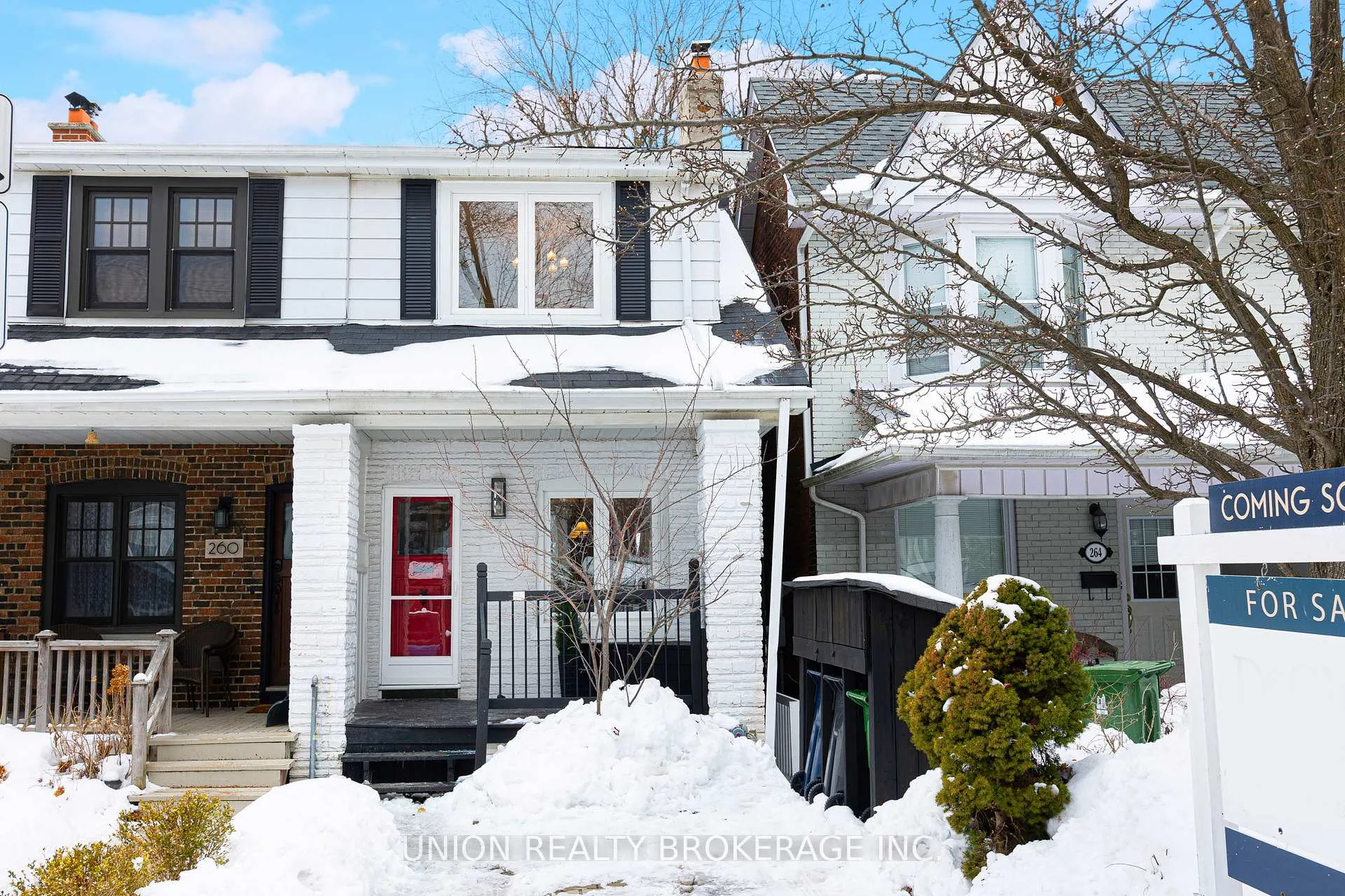 Photo 2 of 262 Silver Birch Avenue, Toronto, The Beaches — HOMEH
