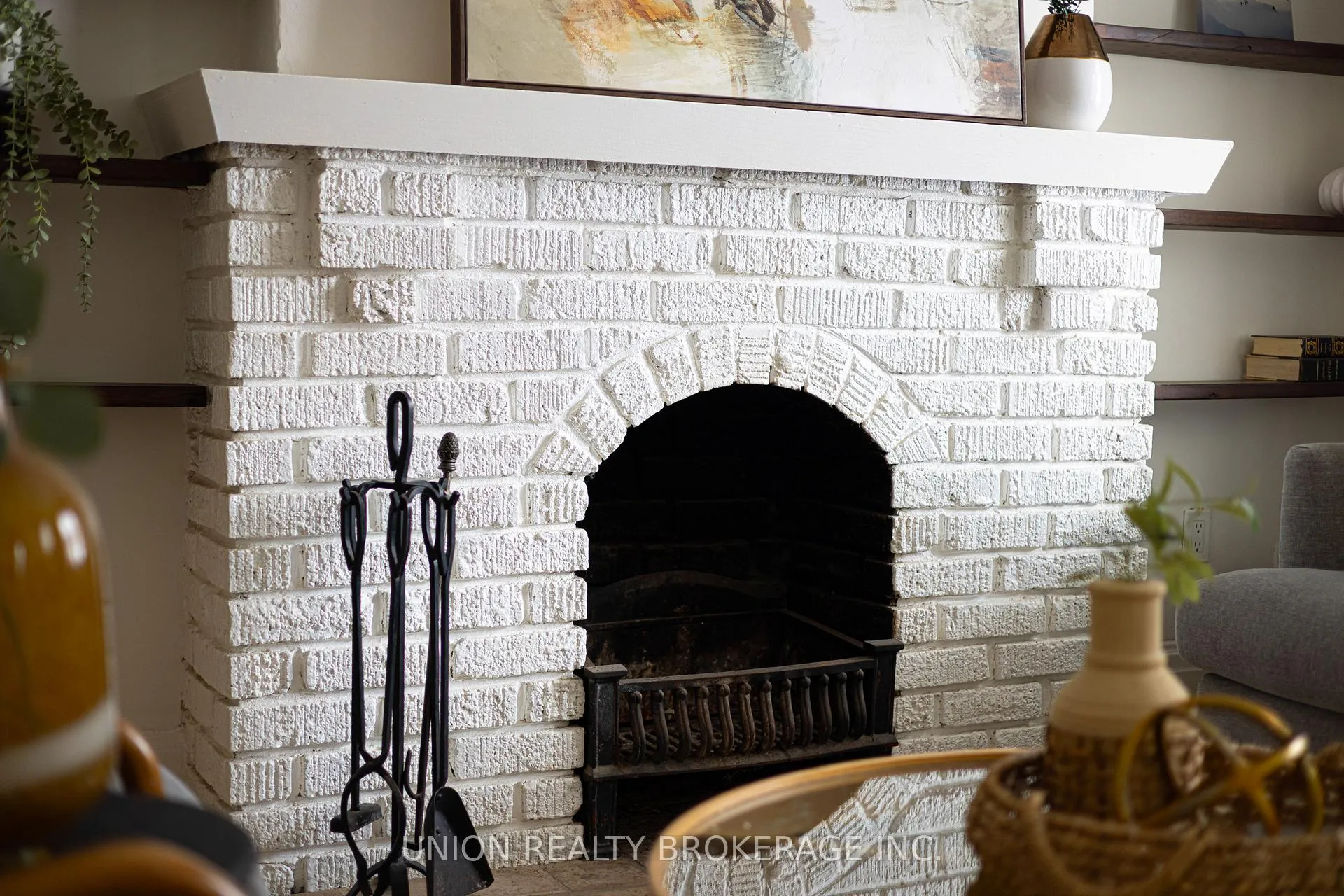 Photo 10 of 262 Silver Birch Avenue, Toronto, The Beaches — HOMEH