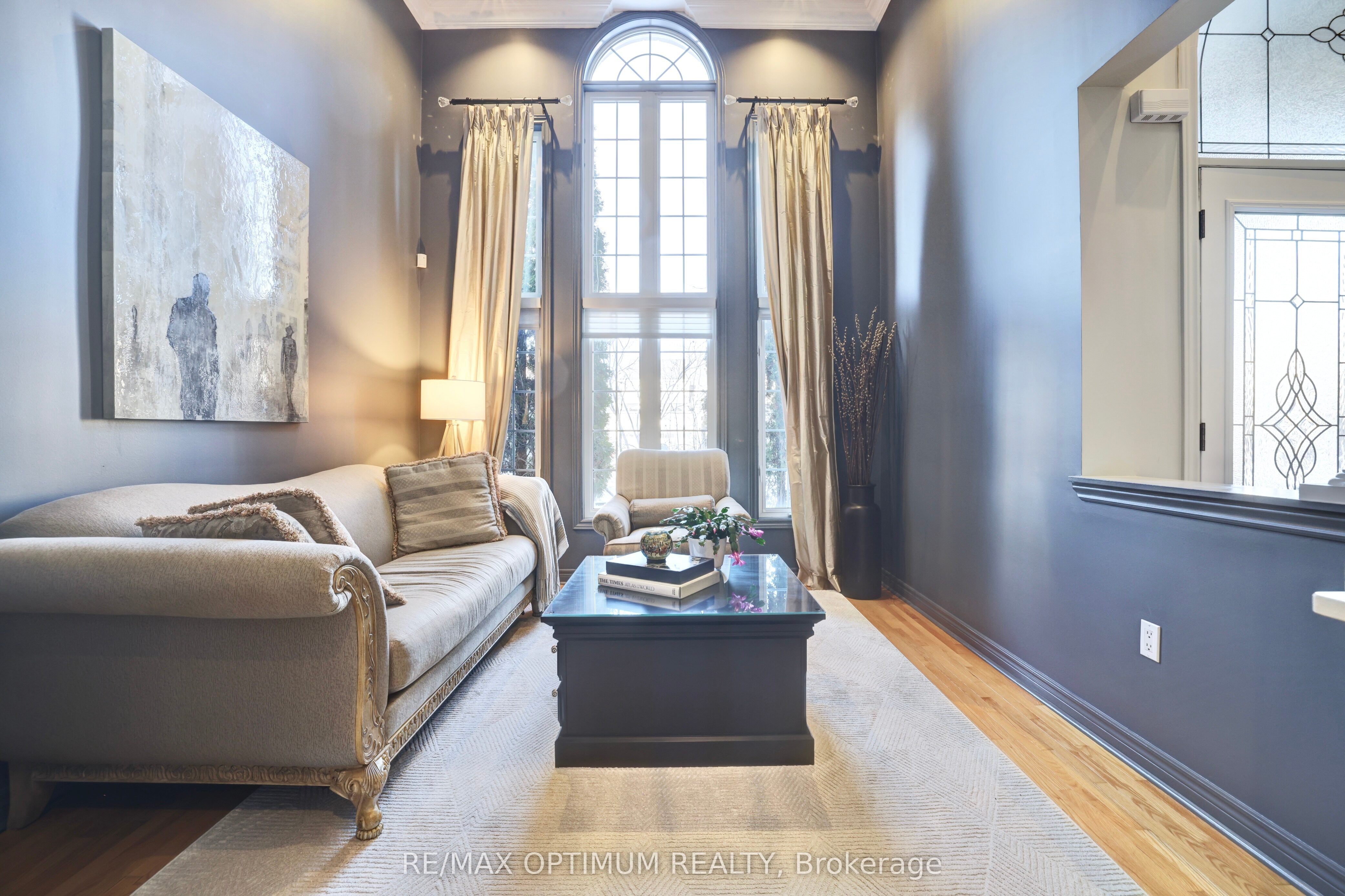 Photo 4 of 84 Nova Scotia Road, Brampton, Bram West — HOMEH
