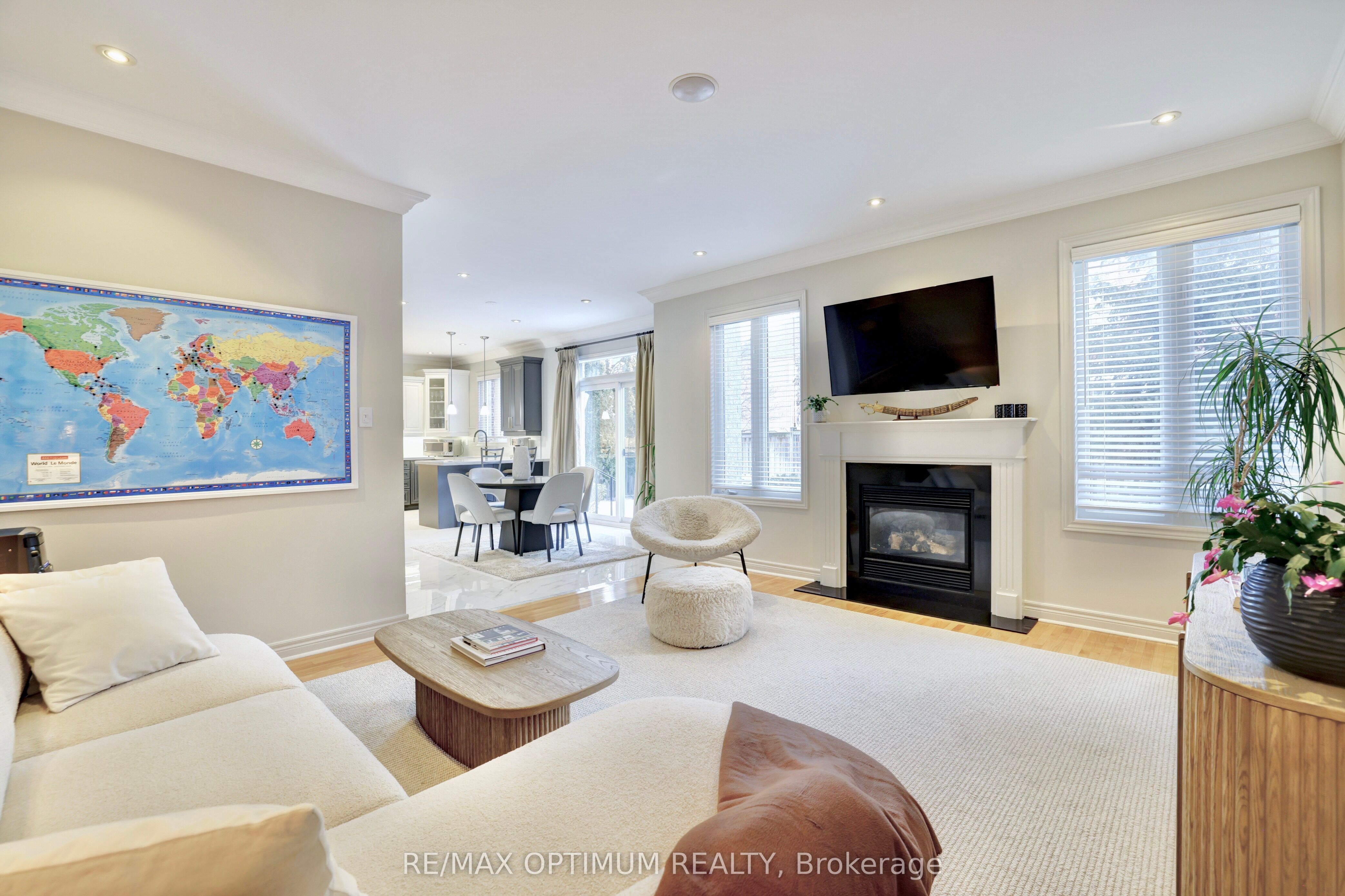 Photo 8 of 84 Nova Scotia Road, Brampton, Bram West — HOMEH