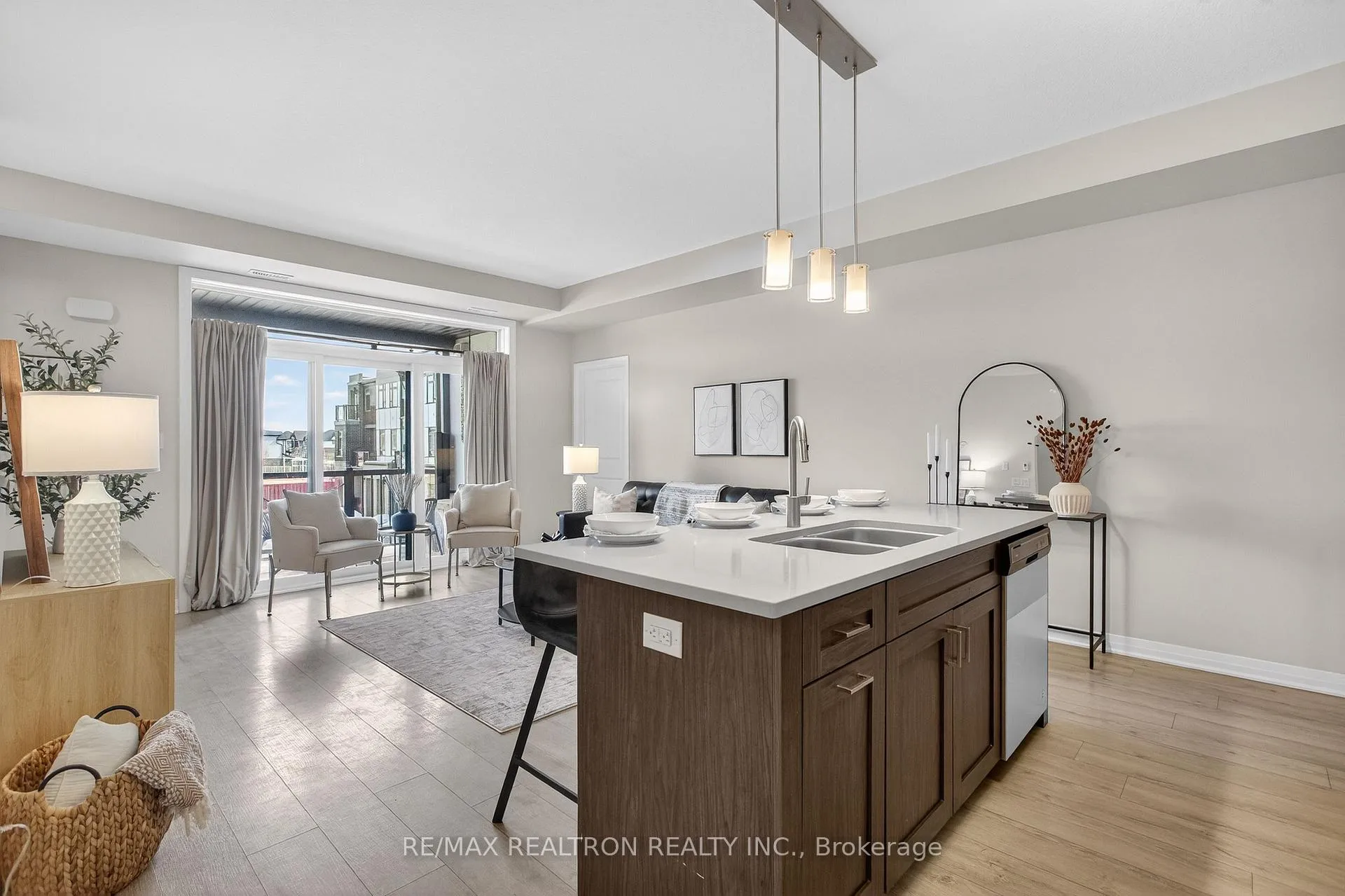 Photo 5 of Unit 2K, 155 Thomas Slee Drive, Kitchener — HOMEH