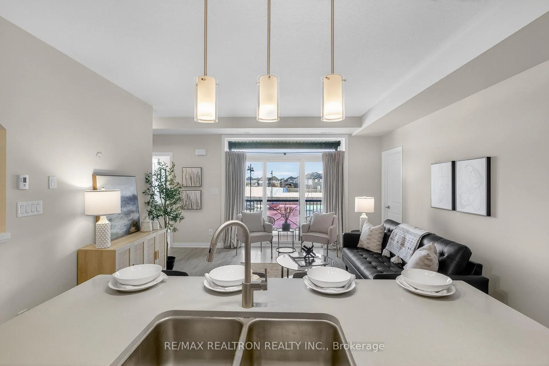 Photo 21 of Unit 2K, 155 Thomas Slee Drive, Kitchener — HOMEH