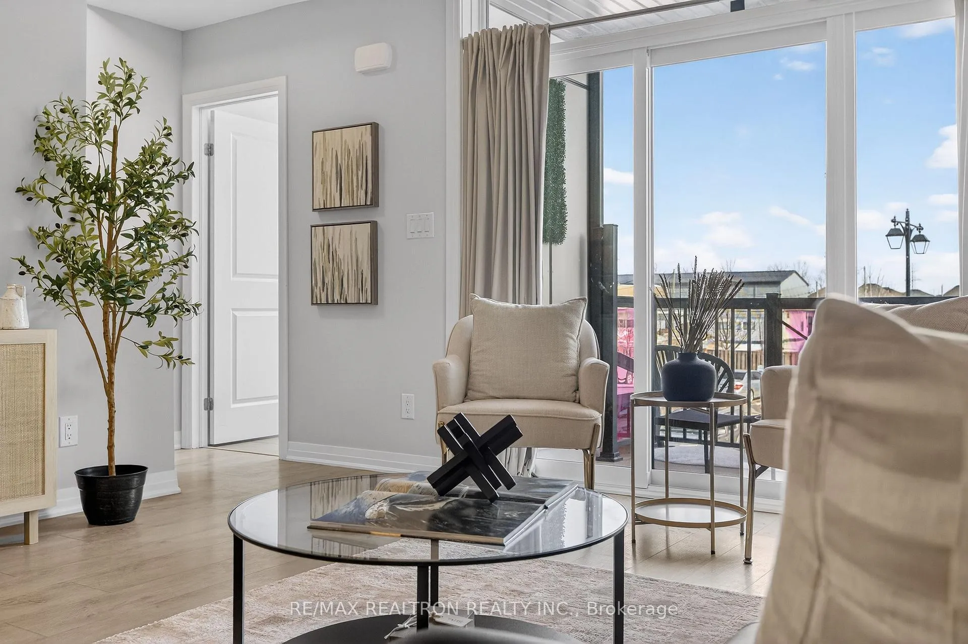 Photo 22 of Unit 2K, 155 Thomas Slee Drive, Kitchener — HOMEH