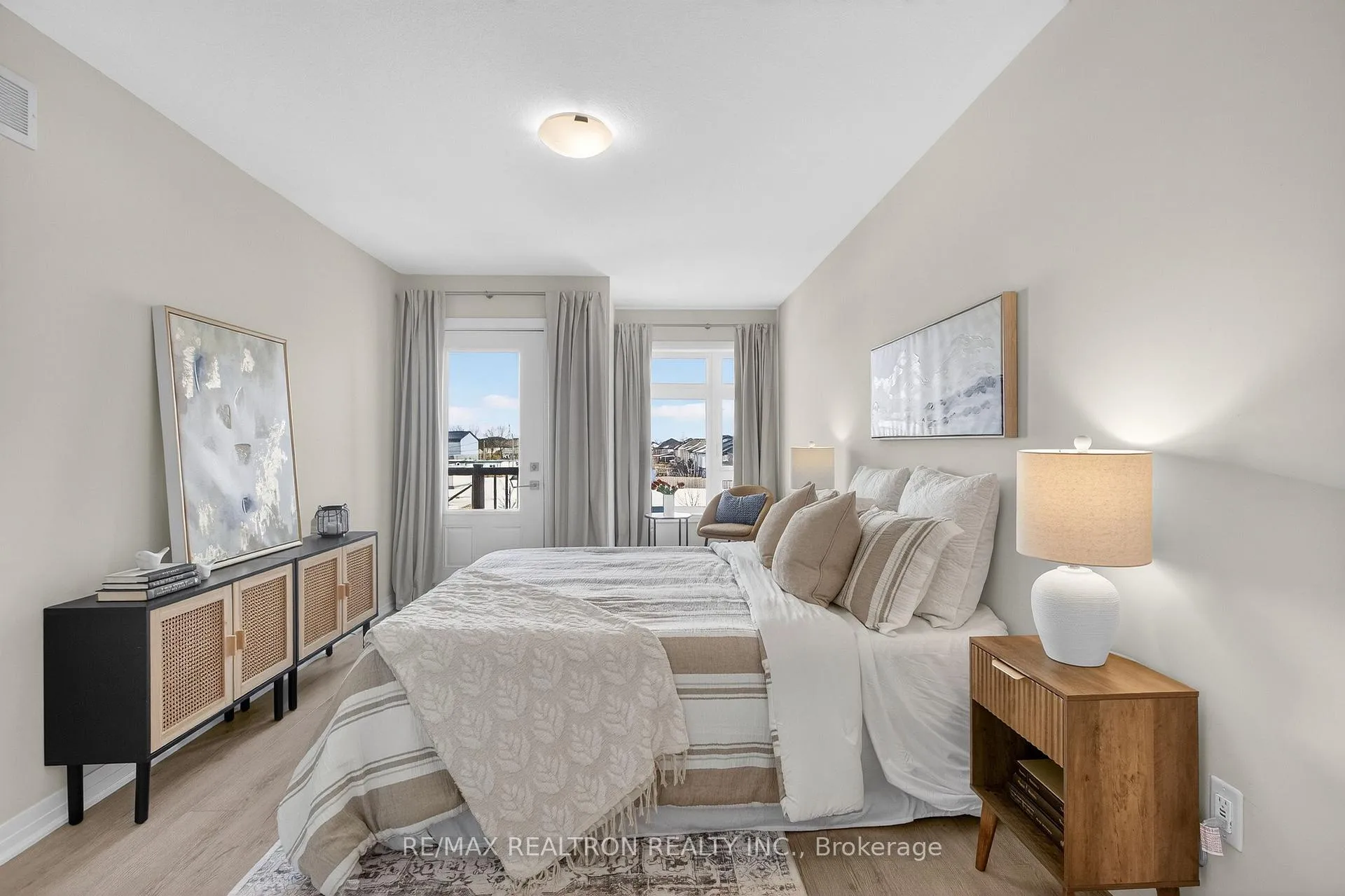 Photo 35 of Unit 2K, 155 Thomas Slee Drive, Kitchener — HOMEH