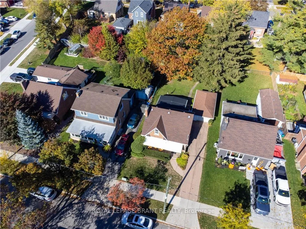 Photo 19 of 154 Talbot Street, Kitchener — HOMEH