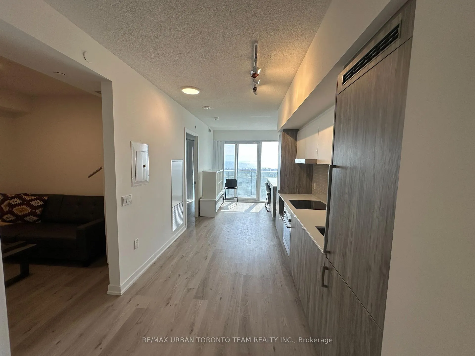 Photo 3 of Unit 4609, 138 Downes Street, Toronto, Waterfront Communities — HOMEH
