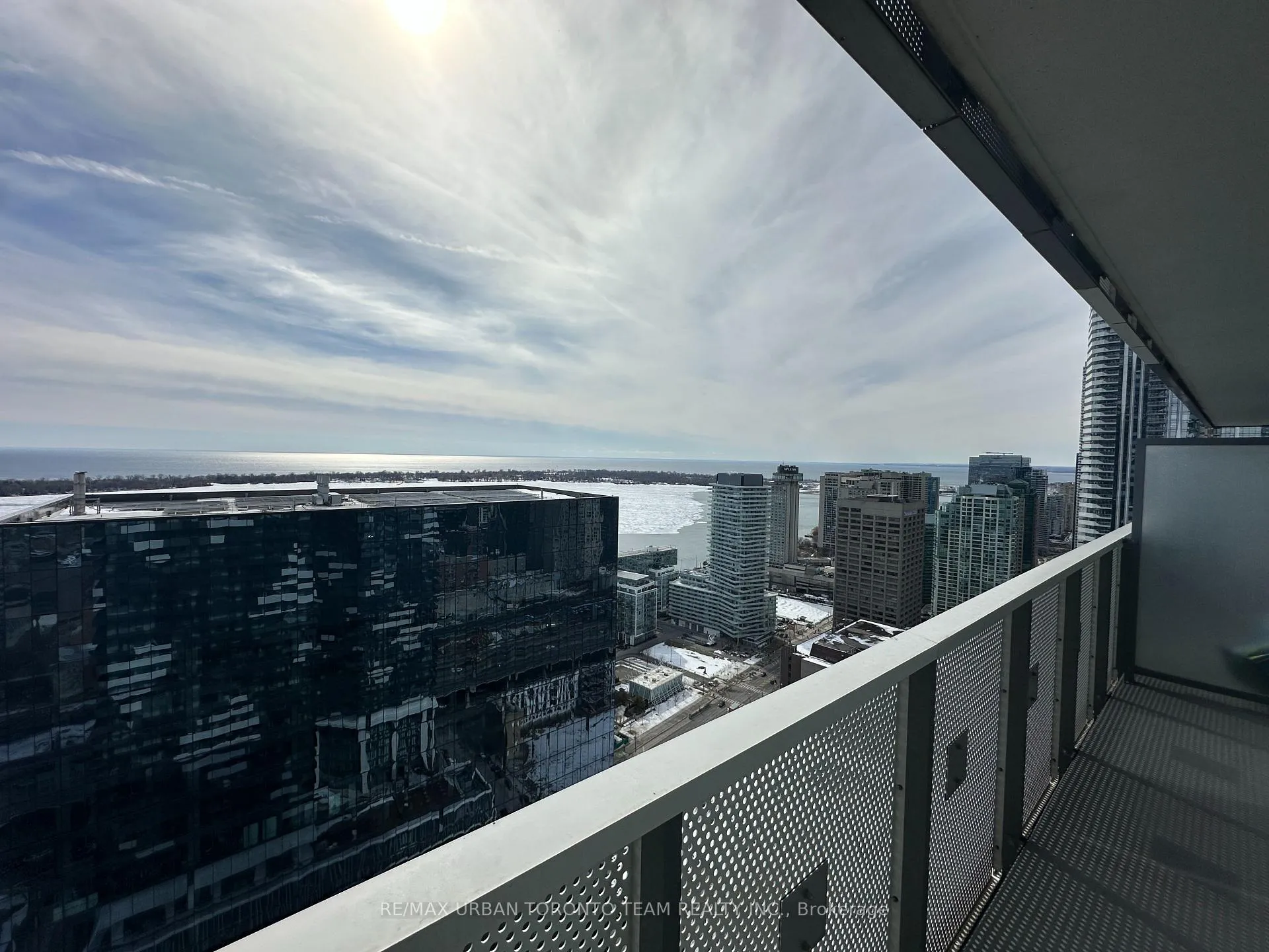Photo 7 of Unit 4609, 138 Downes Street, Toronto, Waterfront Communities — HOMEH