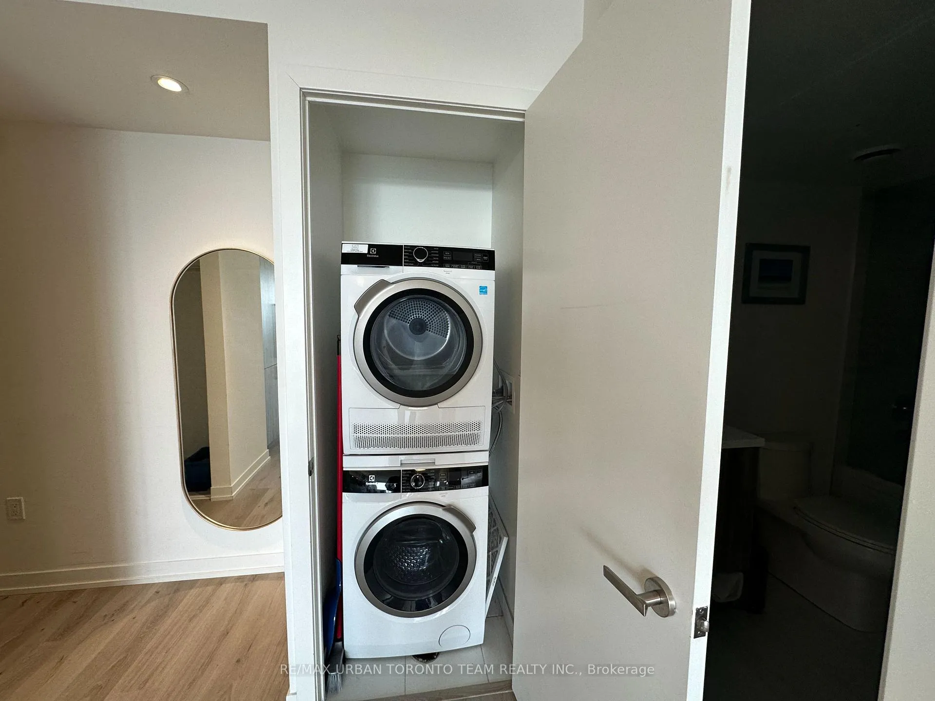 Photo 15 of Unit 4609, 138 Downes Street, Toronto, Waterfront Communities — HOMEH