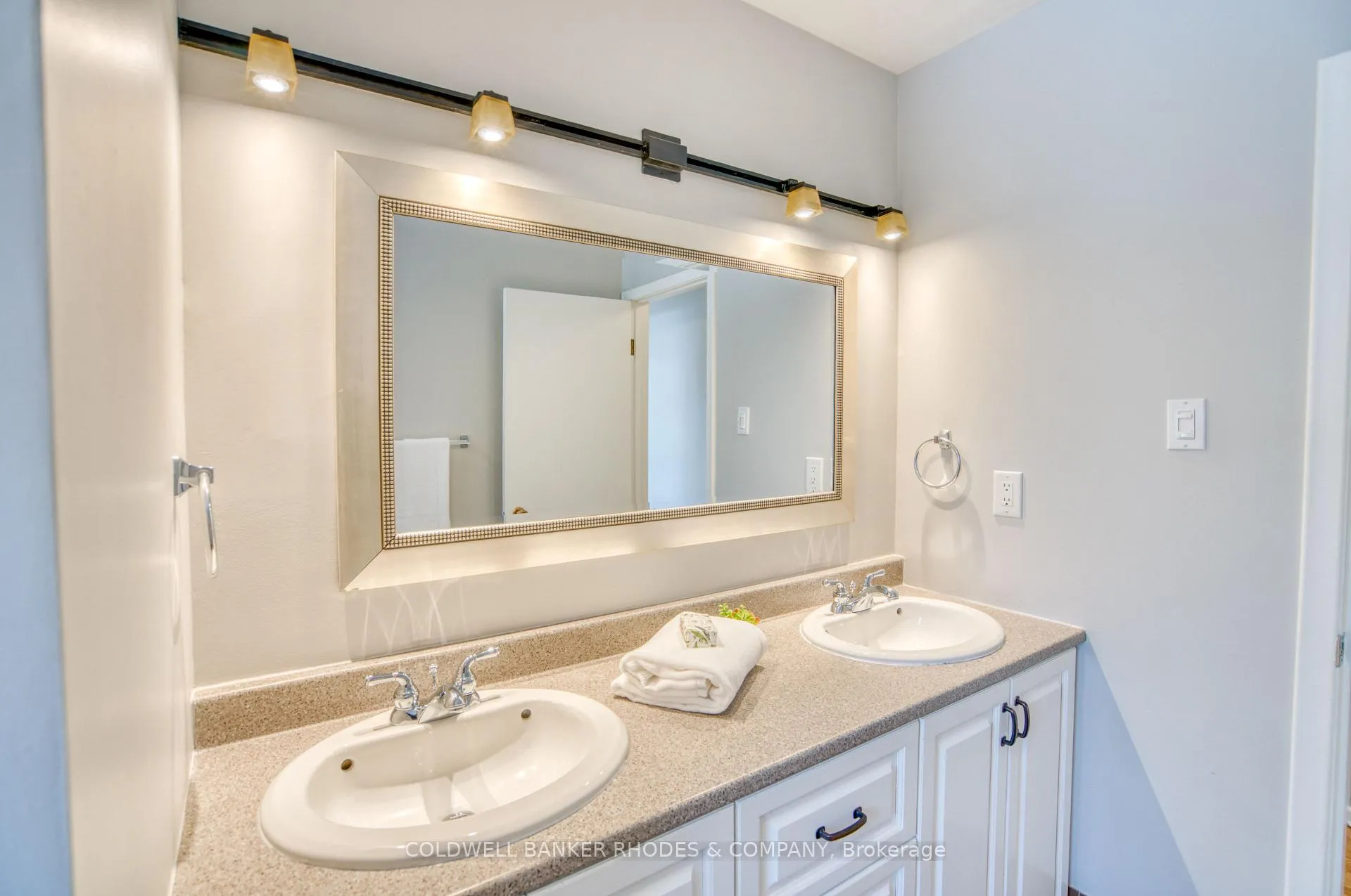 Photo 17 of 1858 Sharel Drive, Ottawa, Guildwood Estates - Urbandale Acres — HOMEH