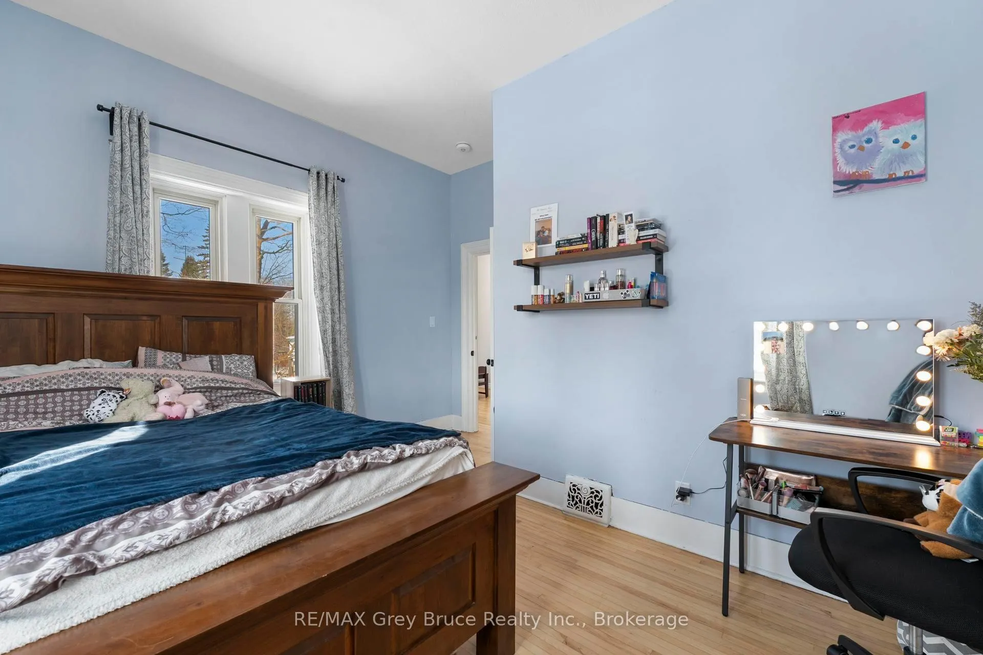 Photo 21 of 71 Main Street, Arran-Elderslie — HOMEH