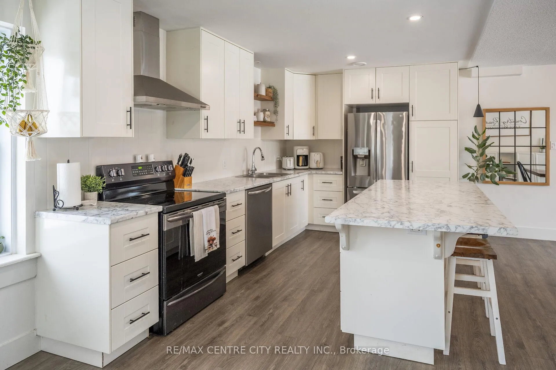 Photo 25 of 54694 Calton Line, Bayham, Rural Bayham — HOMEH