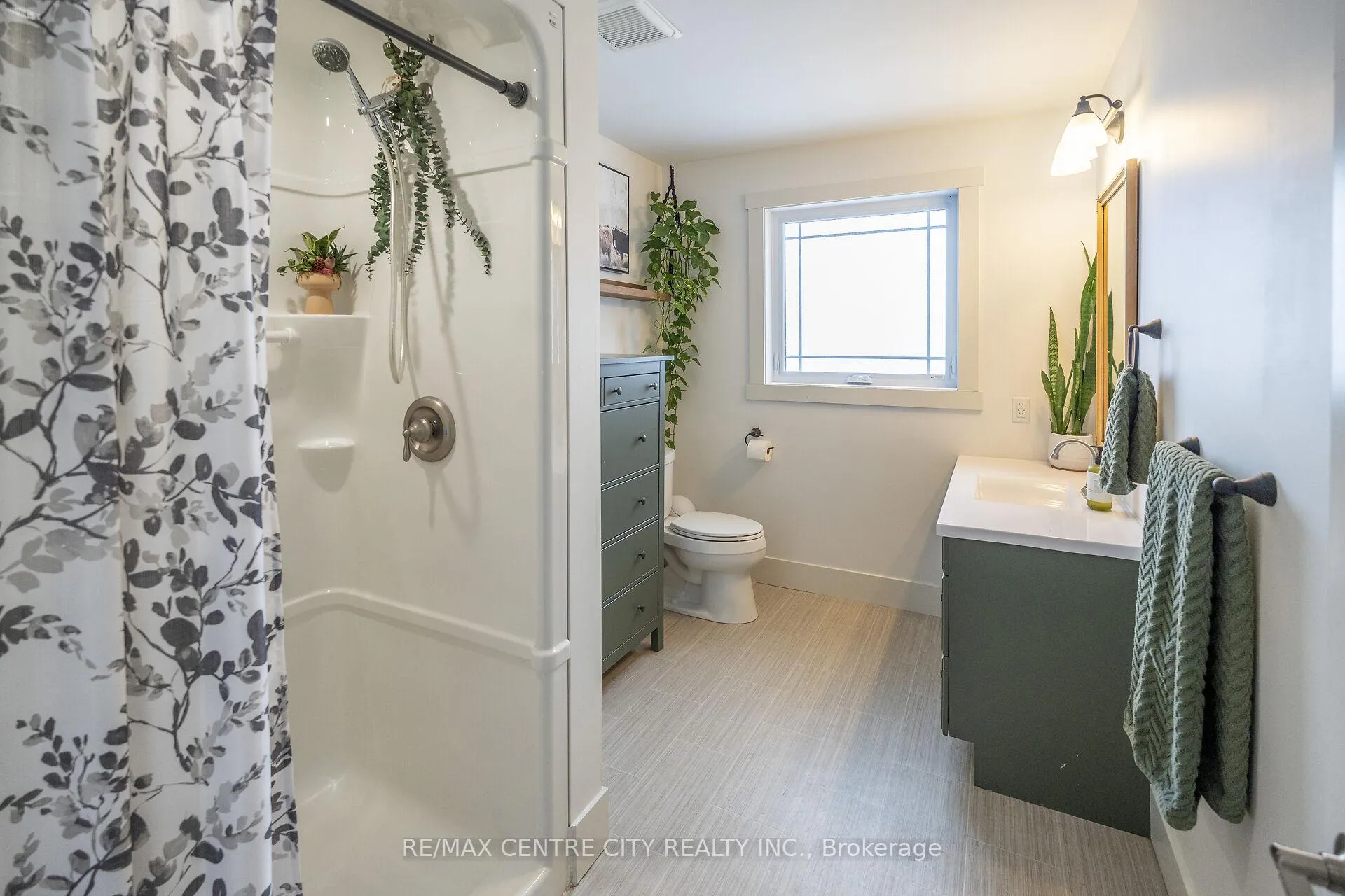 Photo 30 of 54694 Calton Line, Bayham, Rural Bayham — HOMEH