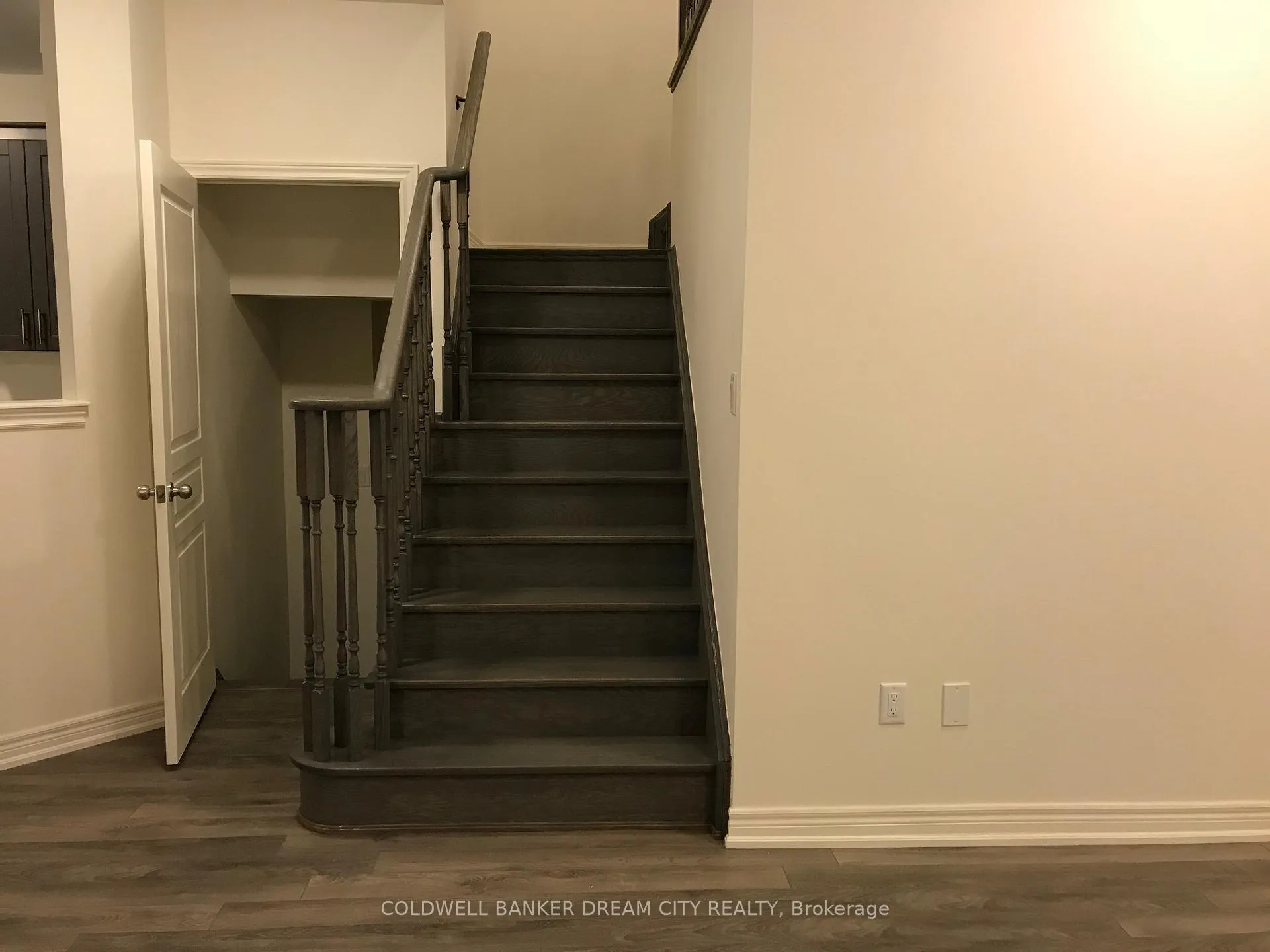 Photo 7 of Unit UPPER UNIT, 360 Robert Parkinson Drive, Brampton, Northwest Brampton — HOMEH