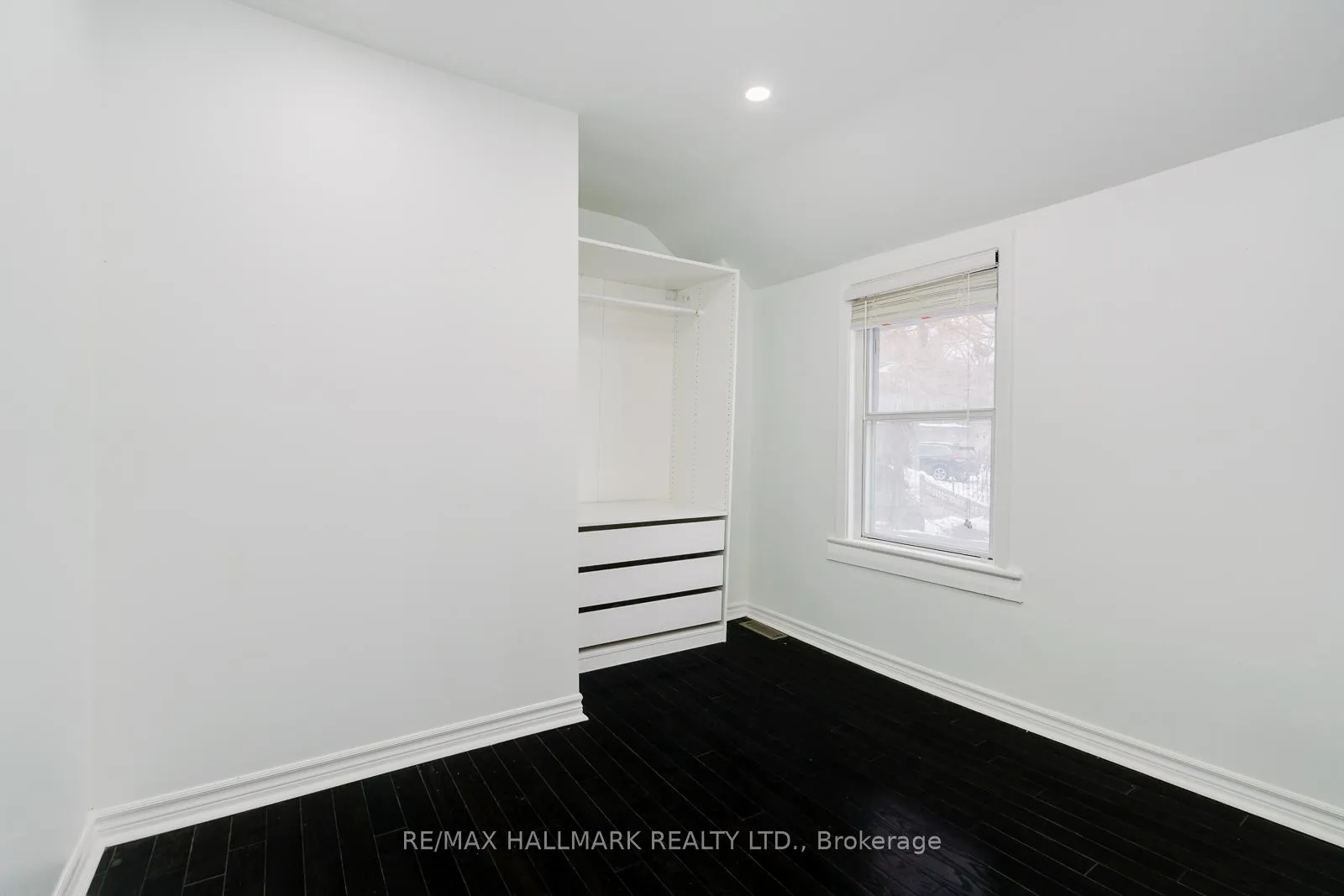 Photo 21 of 106 Willow Avenue, Toronto, The Beaches — HOMEH