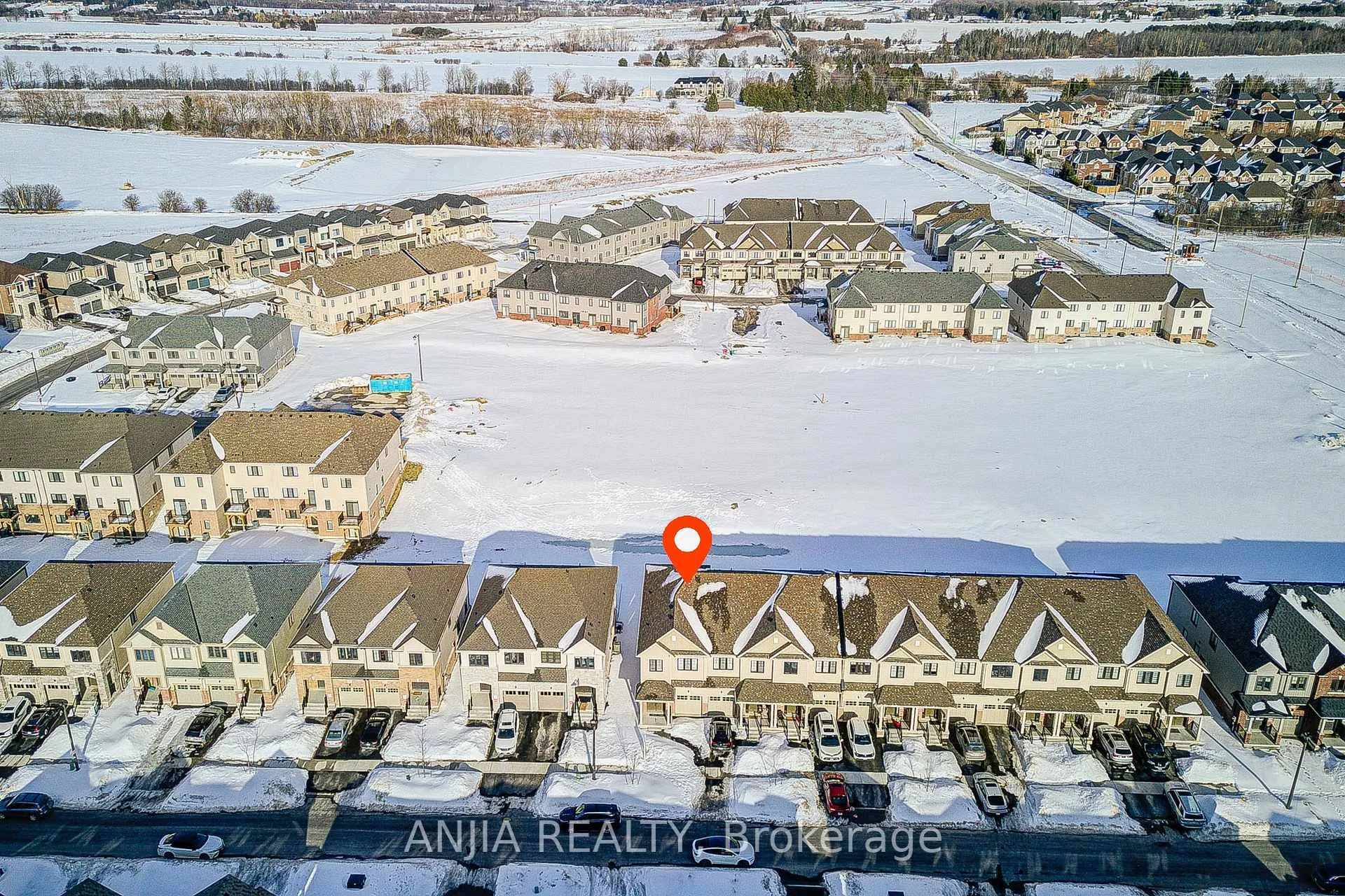 Photo 4 of 2020 Horace Duncan Crescent, Oshawa, Kedron — HOMEH