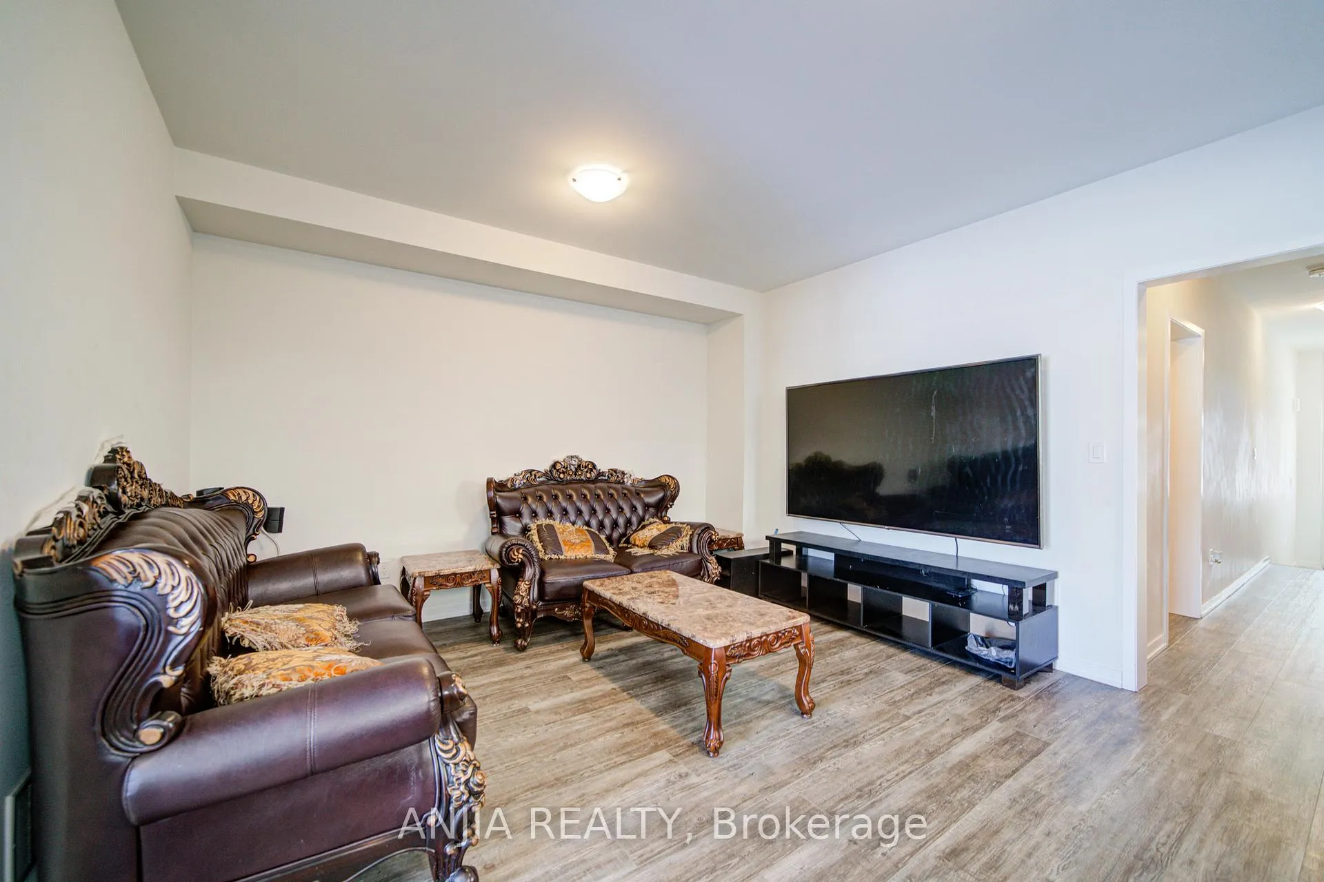 Photo 18 of 2020 Horace Duncan Crescent, Oshawa, Kedron — HOMEH
