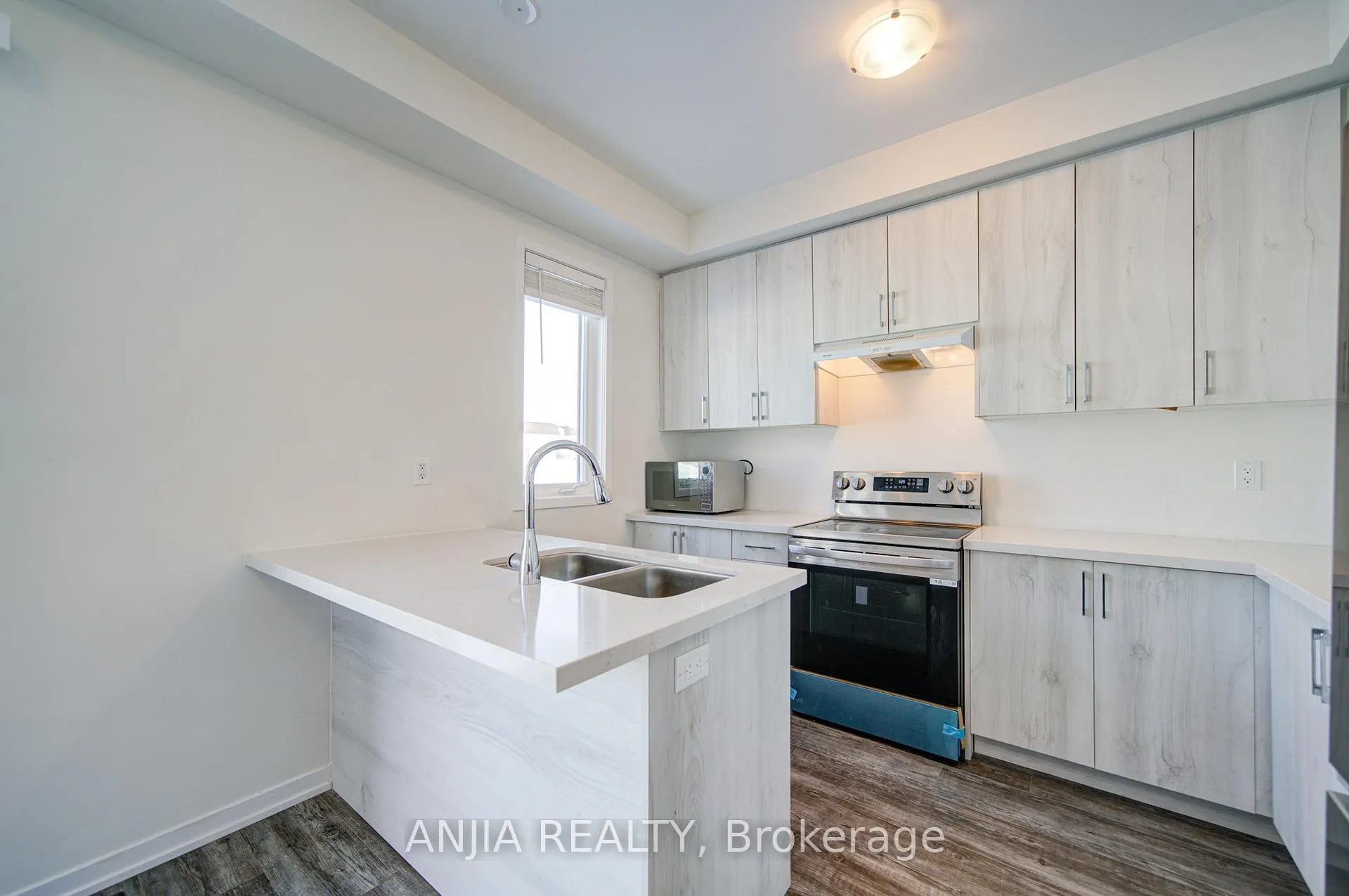 Photo 34 of 2020 Horace Duncan Crescent, Oshawa, Kedron — HOMEH