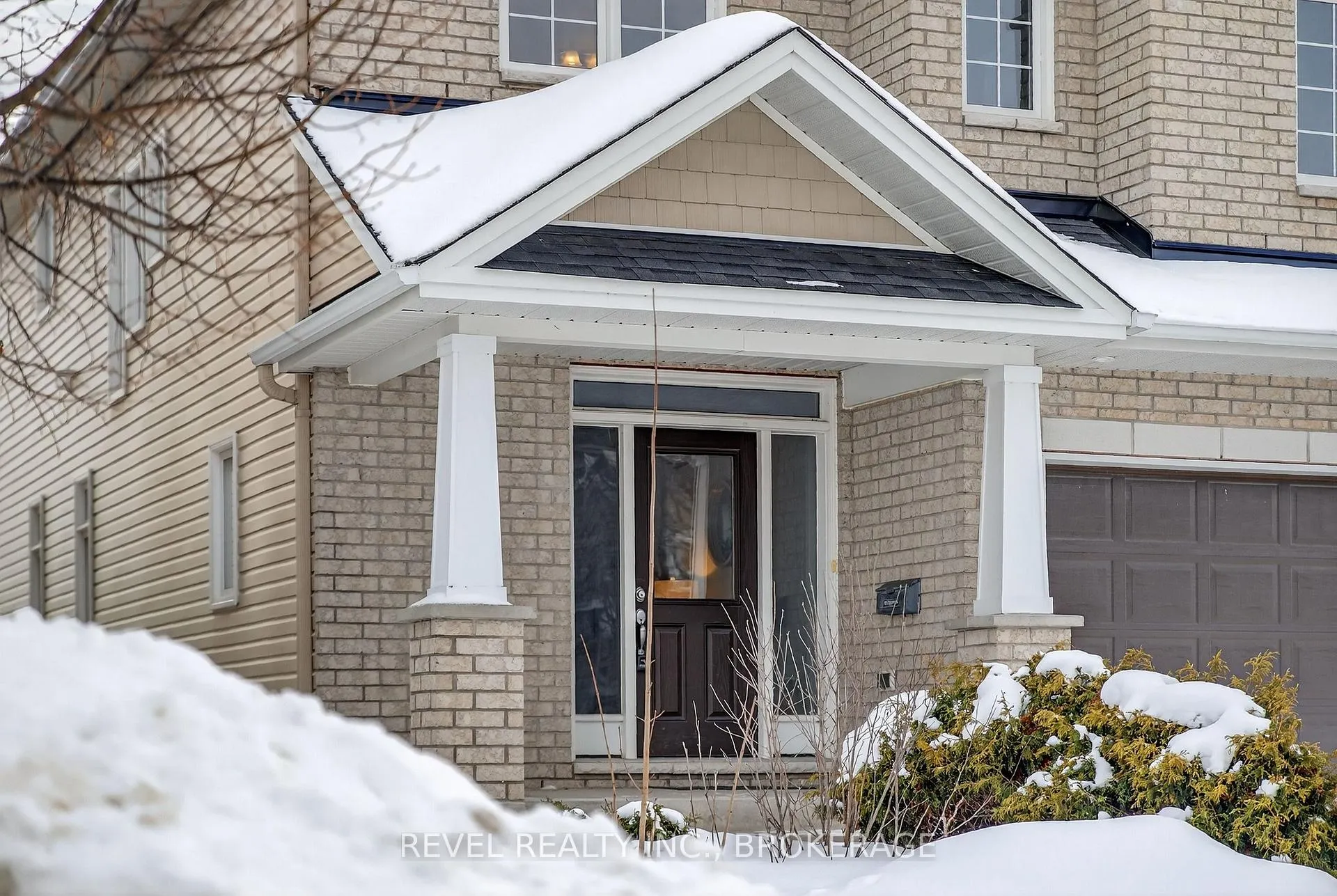 Photo 4 of 1015 Bluffwood Avenue, Kingston, Kingston East (Incl Barret Crt) — HOMEH