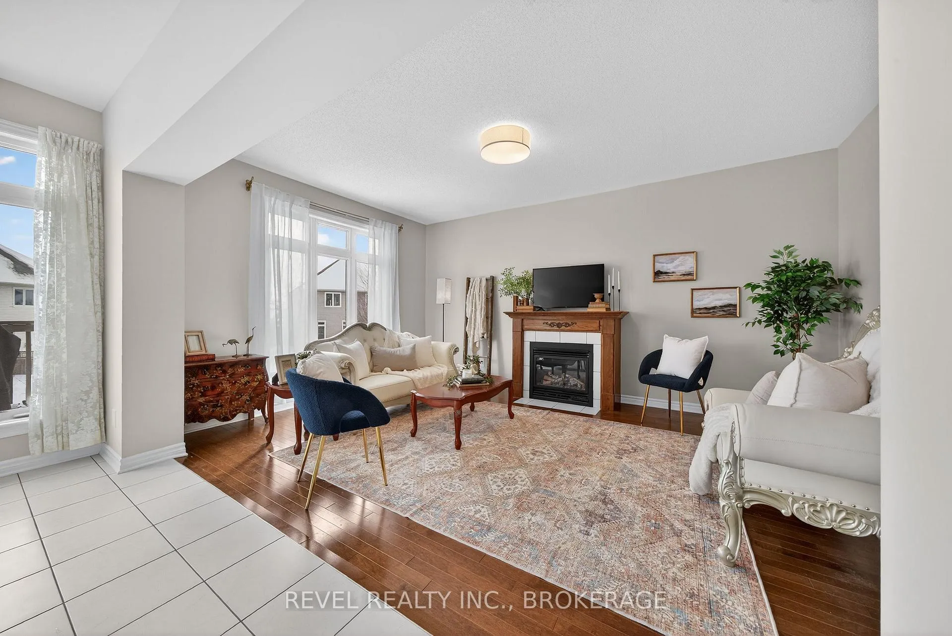 Photo 11 of 1015 Bluffwood Avenue, Kingston, Kingston East (Incl Barret Crt) — HOMEH