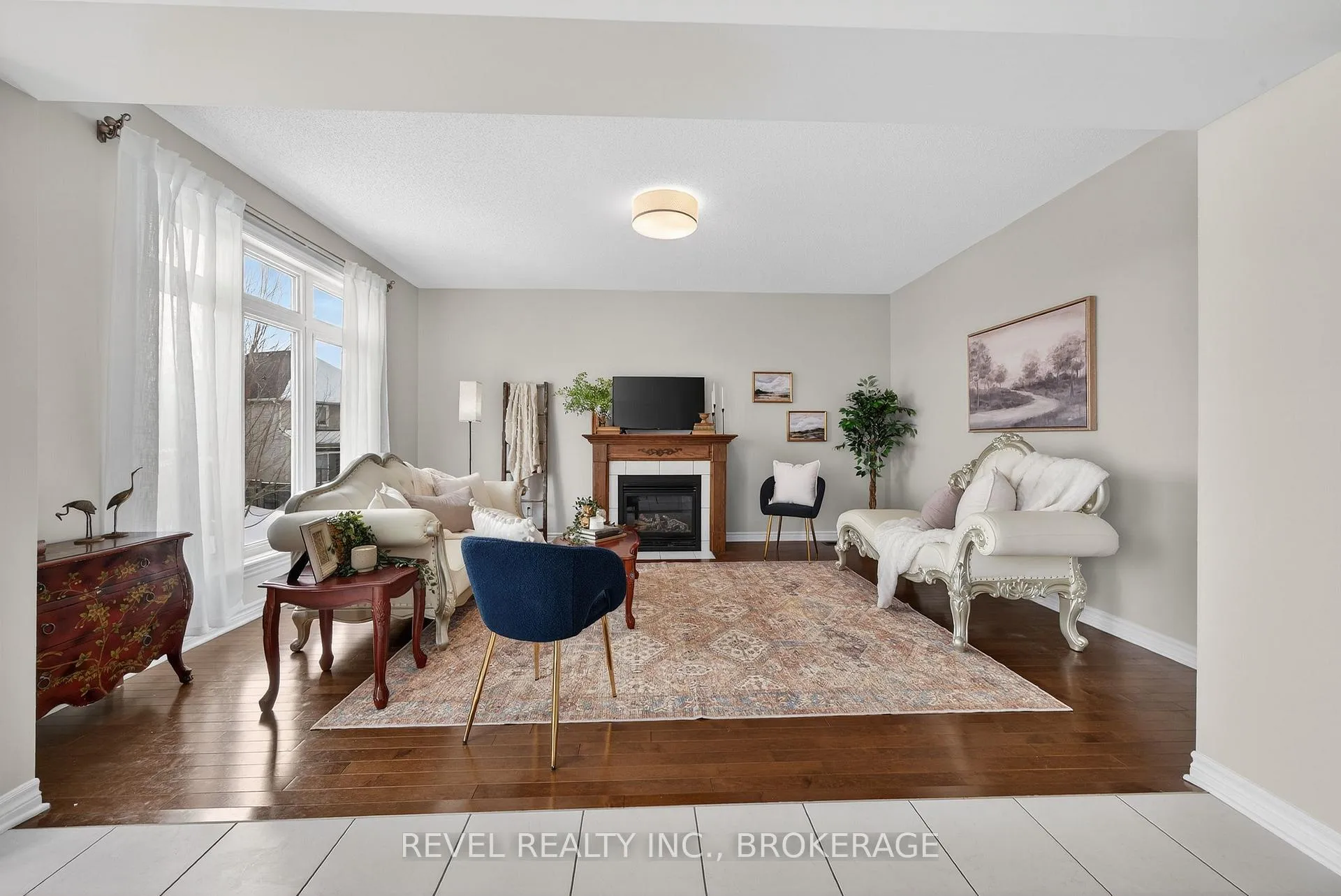 Photo 12 of 1015 Bluffwood Avenue, Kingston, Kingston East (Incl Barret Crt) — HOMEH