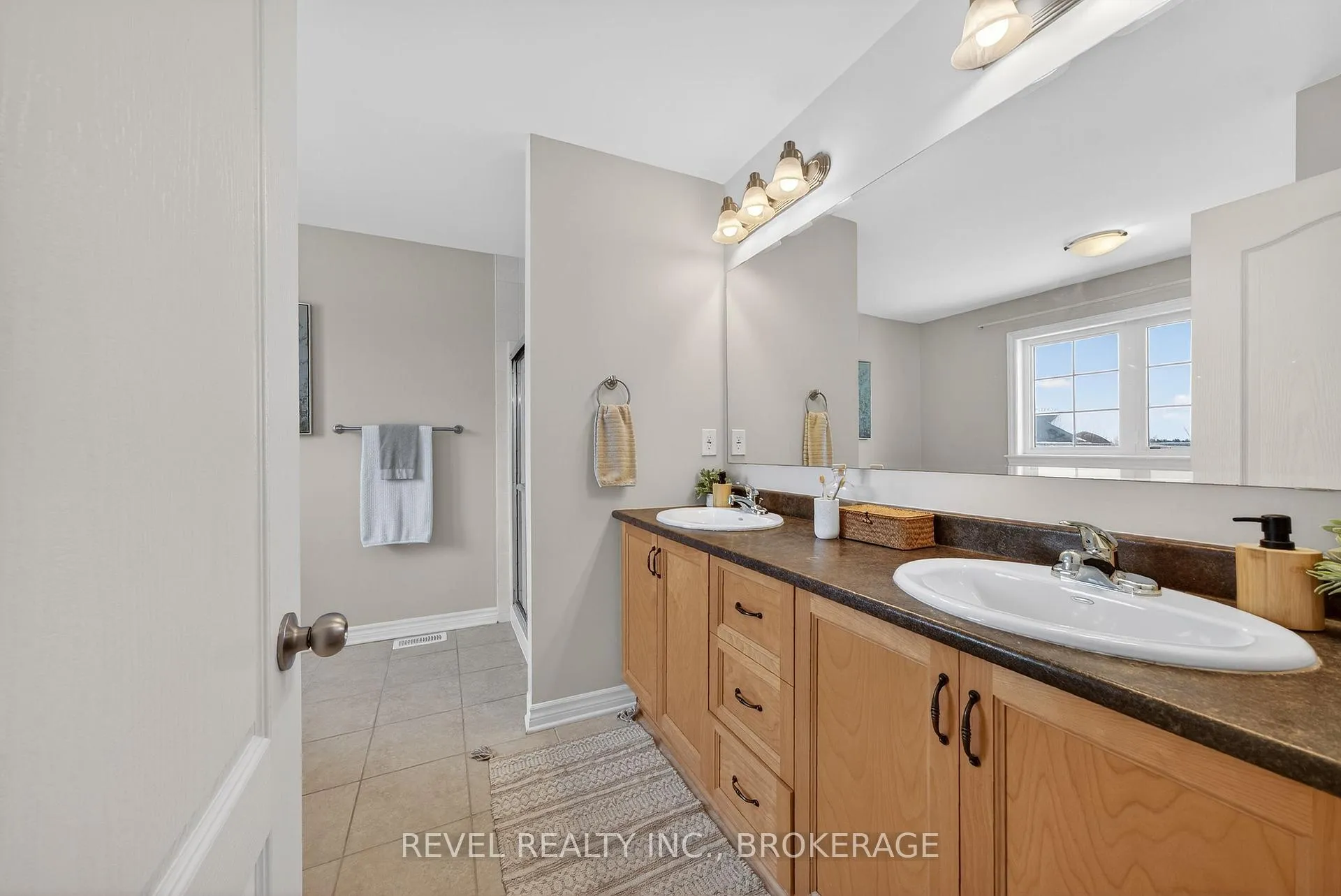 Photo 26 of 1015 Bluffwood Avenue, Kingston, Kingston East (Incl Barret Crt) — HOMEH