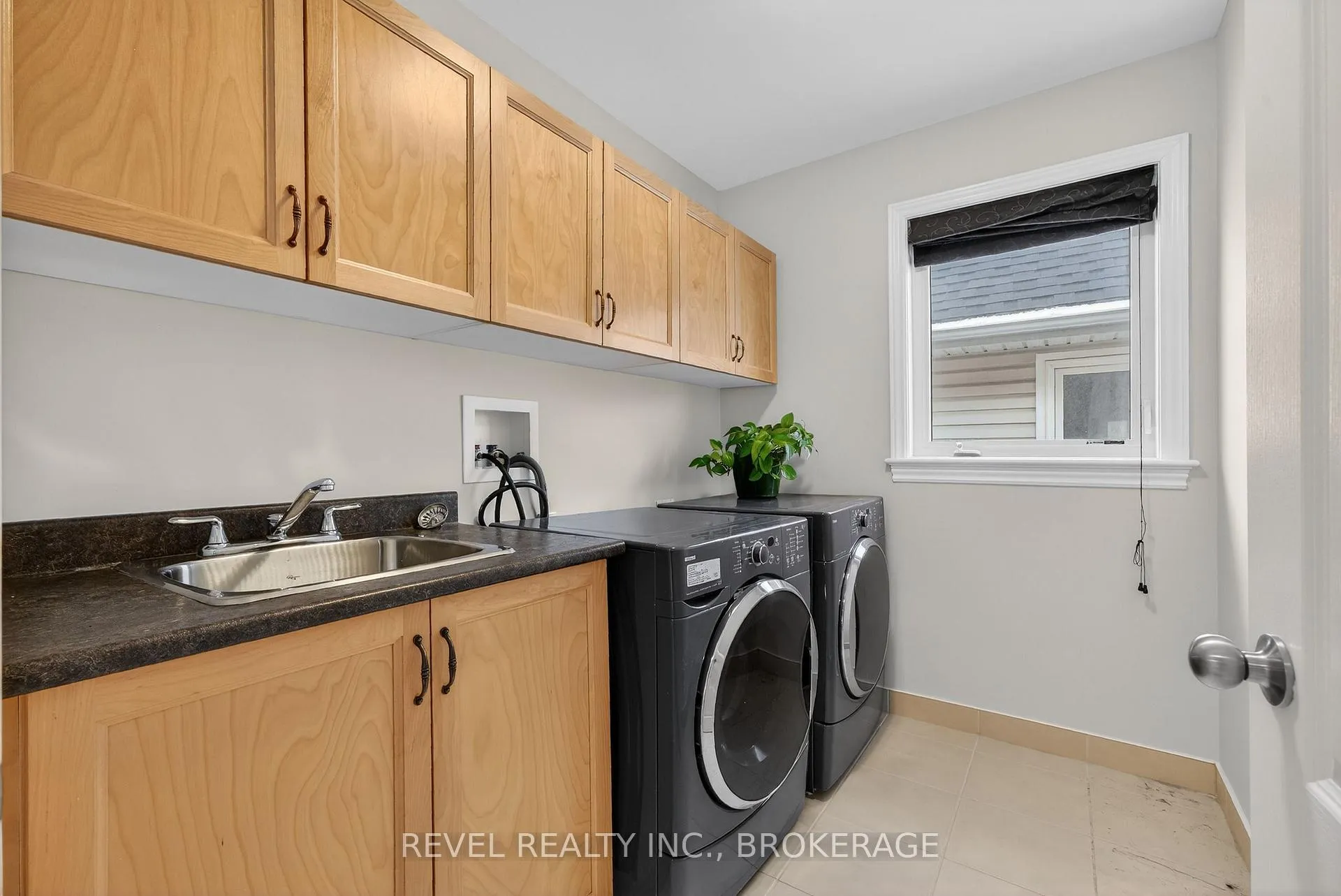 Photo 29 of 1015 Bluffwood Avenue, Kingston, Kingston East (Incl Barret Crt) — HOMEH