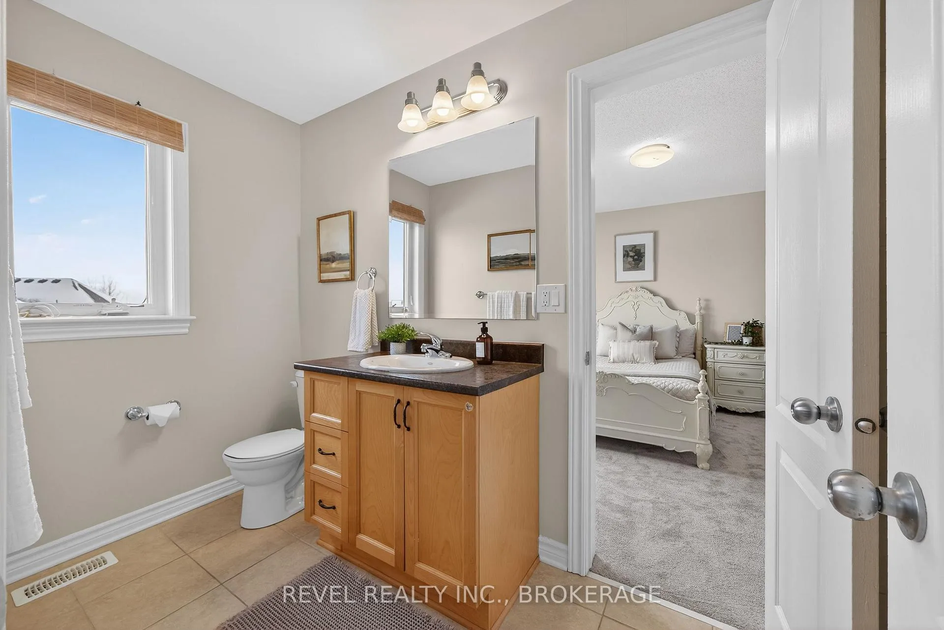 Photo 35 of 1015 Bluffwood Avenue, Kingston, Kingston East (Incl Barret Crt) — HOMEH