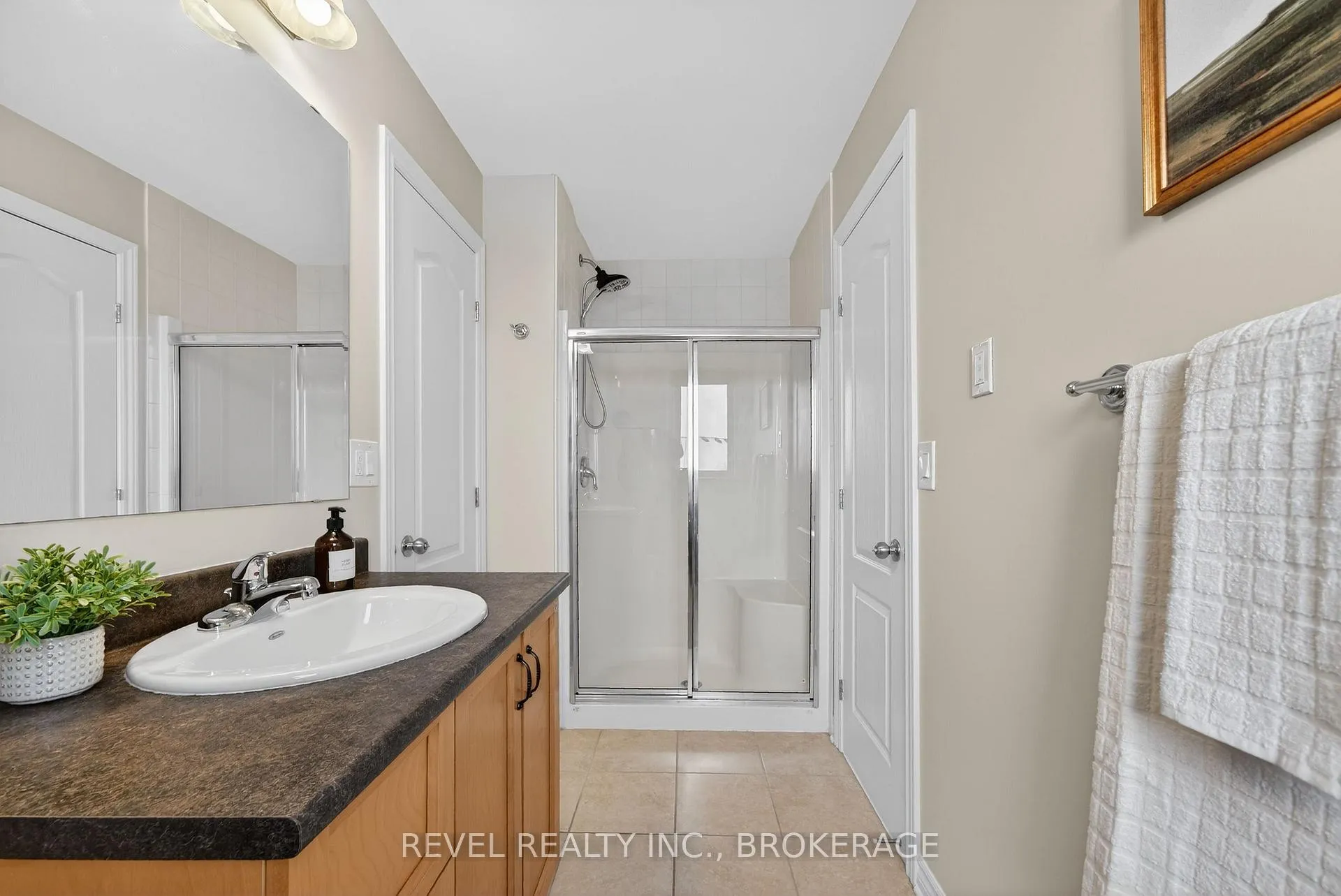 Photo 36 of 1015 Bluffwood Avenue, Kingston, Kingston East (Incl Barret Crt) — HOMEH