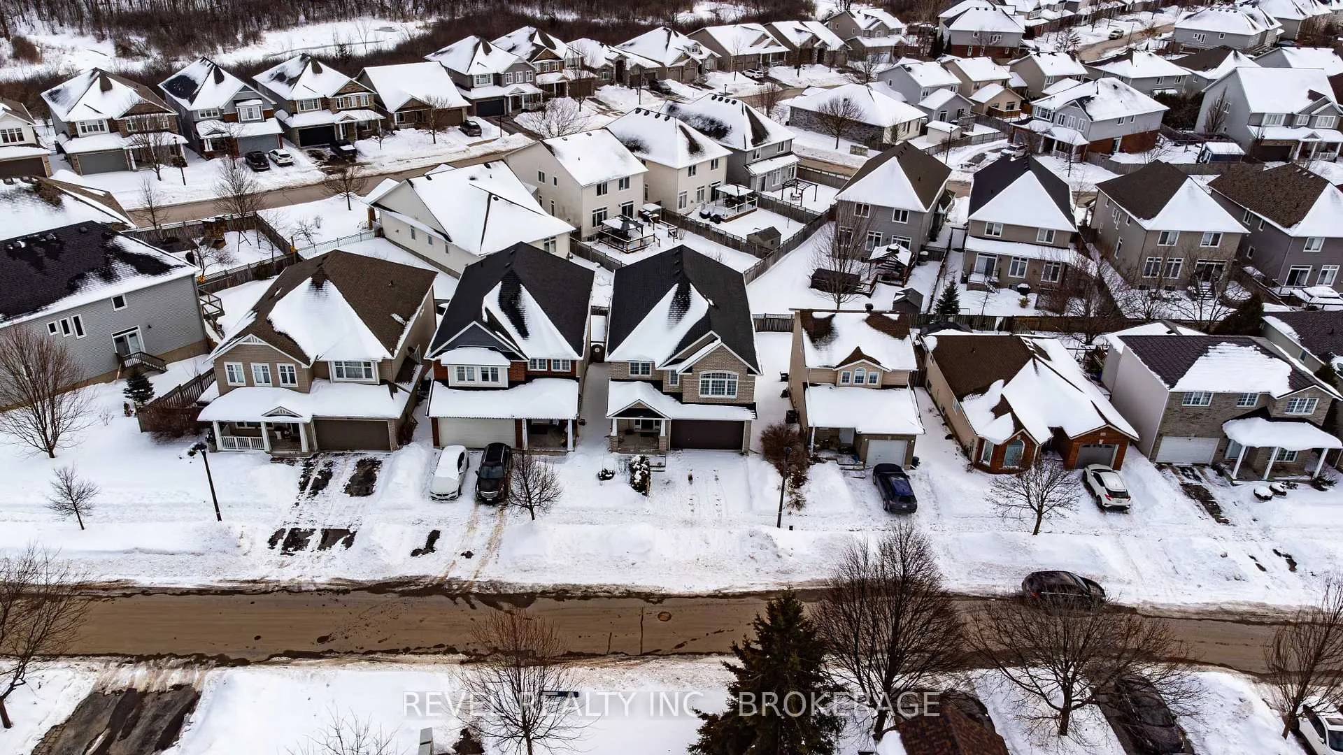 Photo 47 of 1015 Bluffwood Avenue, Kingston, Kingston East (Incl Barret Crt) — HOMEH