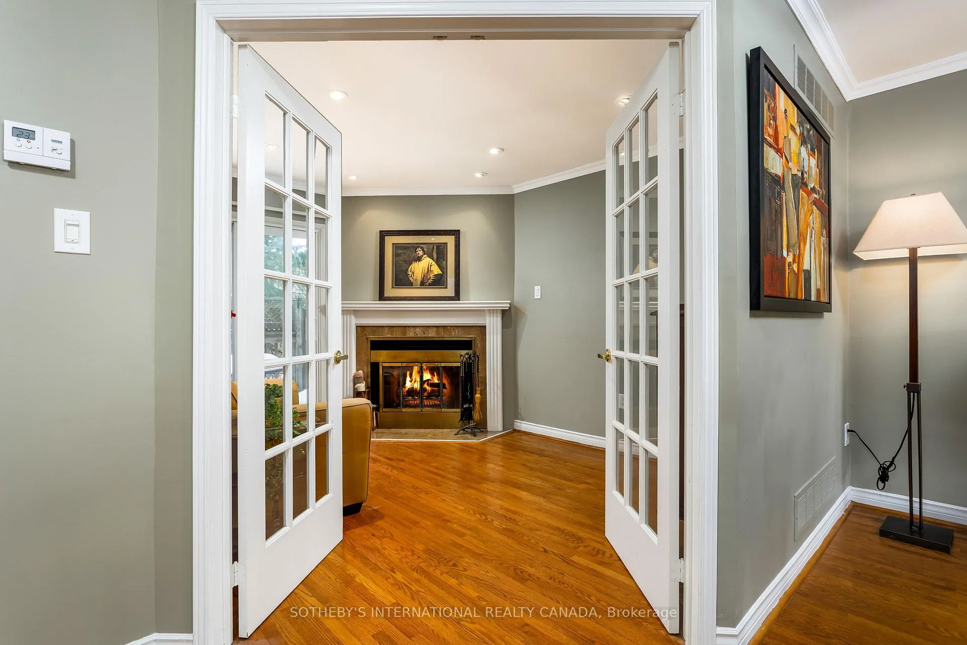 Photo 18 of 26 Tamarack Circle, Etobicoke, Kingsview Village-The Westway — HOMEH