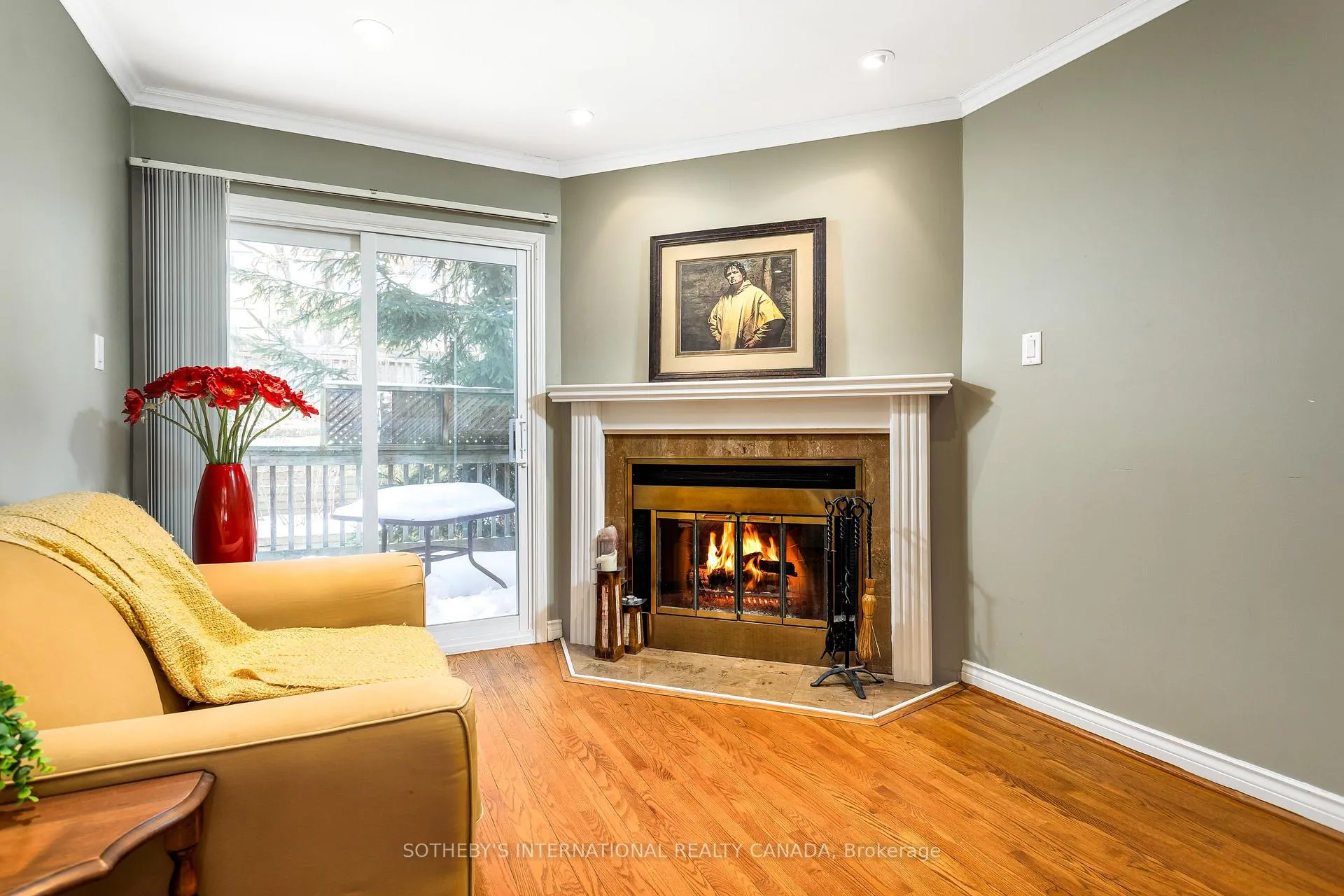 Photo 19 of 26 Tamarack Circle, Etobicoke, Kingsview Village-The Westway — HOMEH