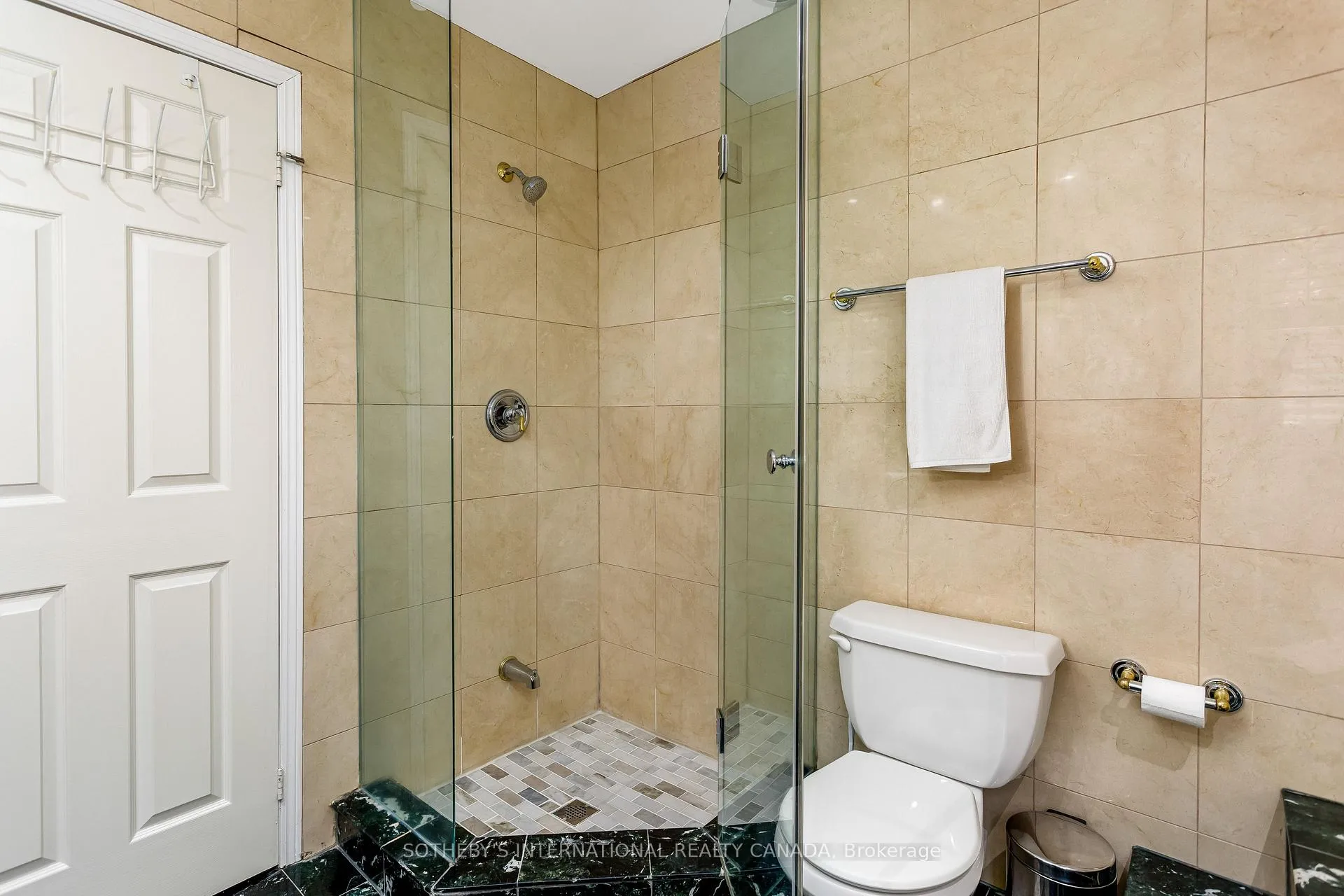Photo 26 of 26 Tamarack Circle, Etobicoke, Kingsview Village-The Westway — HOMEH