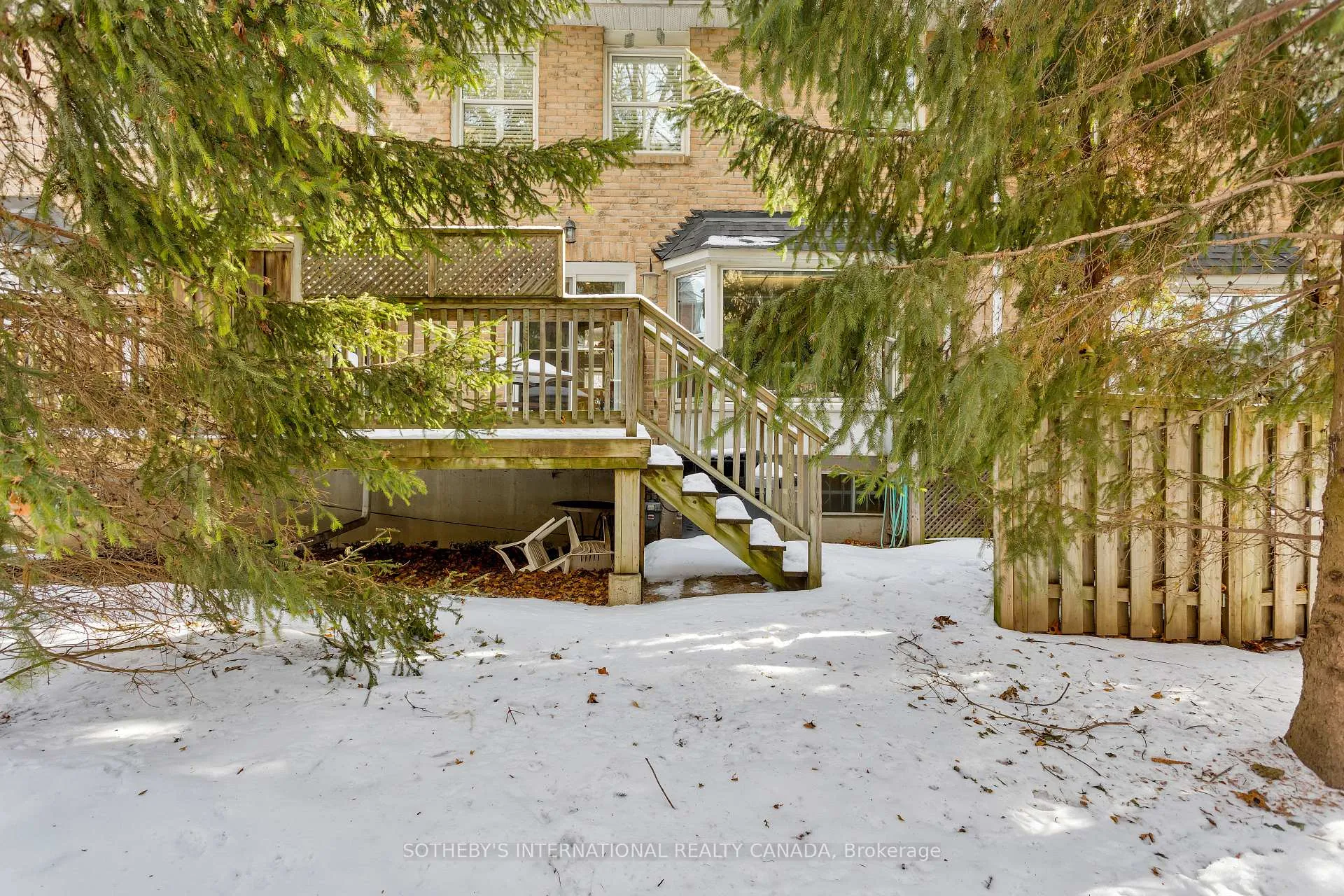 Photo 40 of 26 Tamarack Circle, Etobicoke, Kingsview Village-The Westway — HOMEH