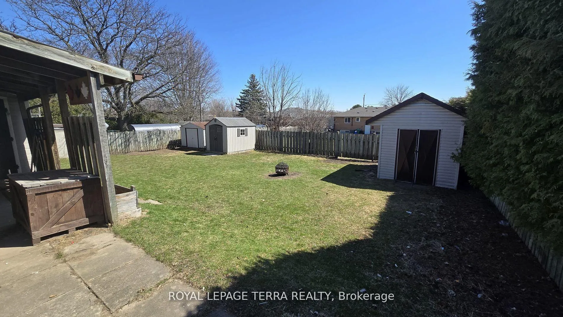 Photo 13 of 779 Whitman Crescent, Oshawa, Donevan — HOMEH