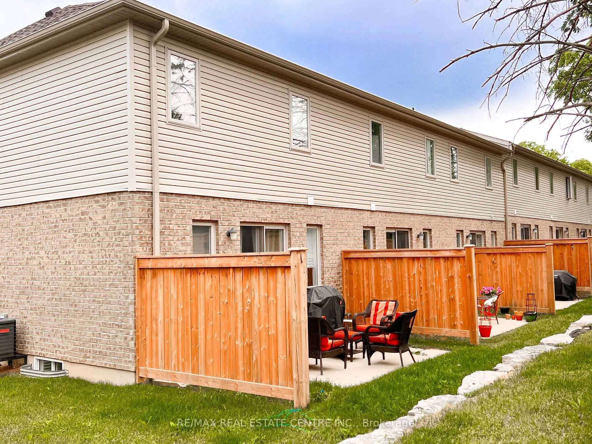 Photo 24 of Unit 36, 50 Pinnacle Drive, Kitchener, Lower Doon — HOMEH
