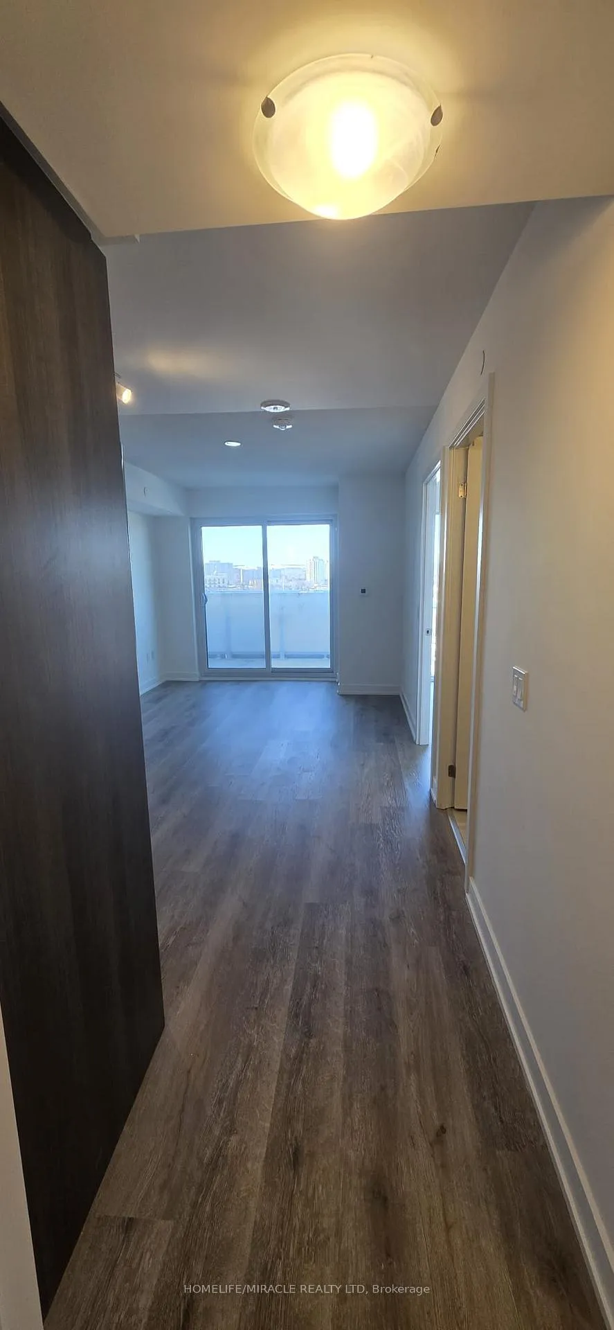 Photo 2 of Unit 1101, 1010 Sandy Beach Road, Pickering, Bay Ridges — HOMEH