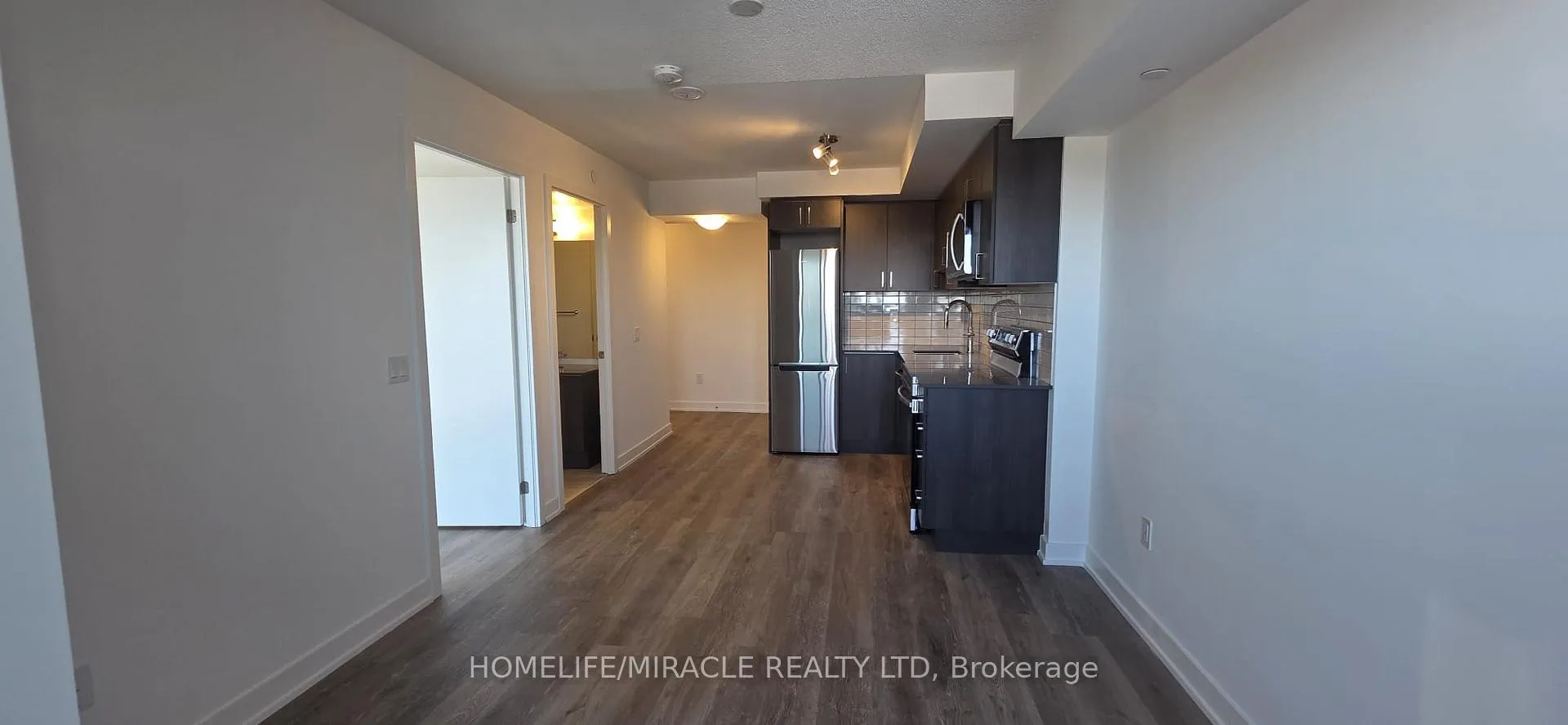 Photo 7 of Unit 1101, 1010 Sandy Beach Road, Pickering, Bay Ridges — HOMEH